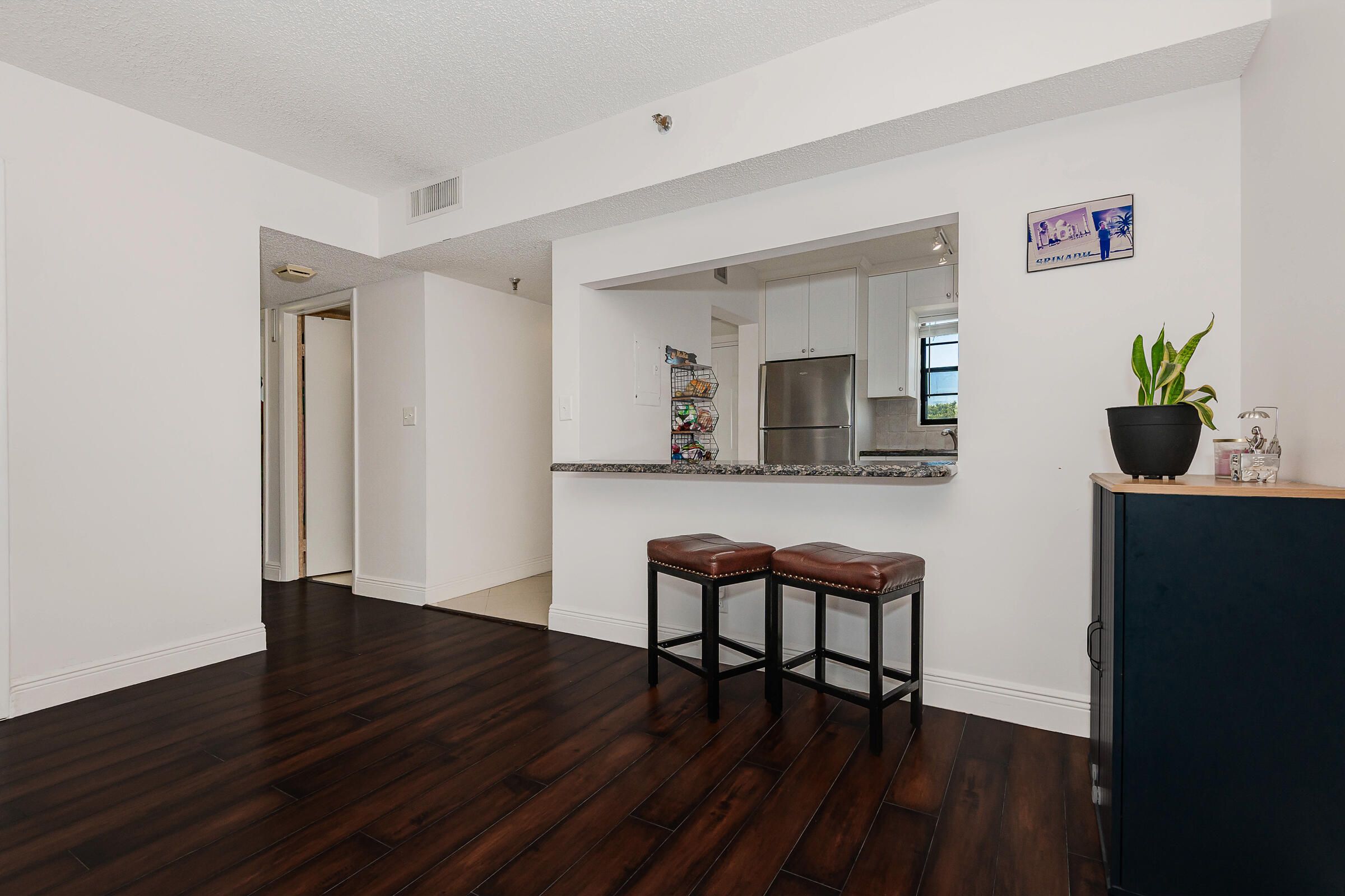9235 SW 8th Street 502