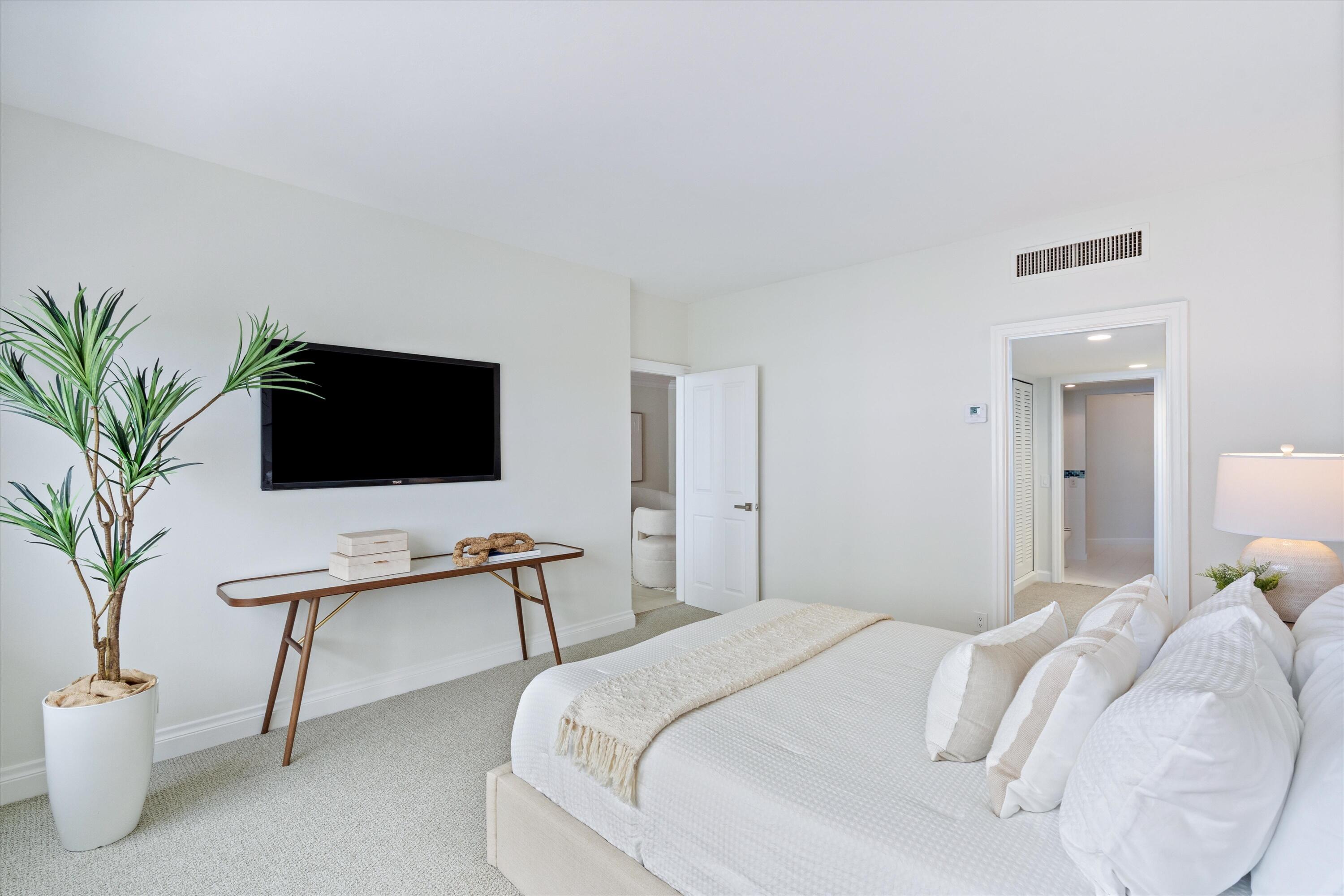 333 SUNSET Drive 502