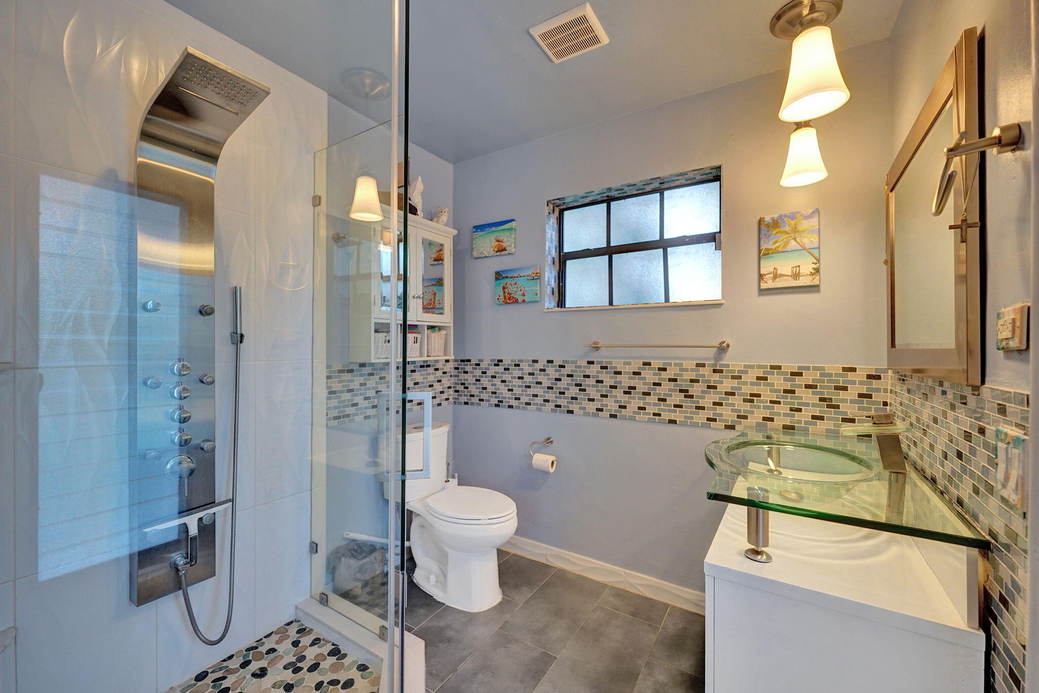 2050 NE 59TH Place