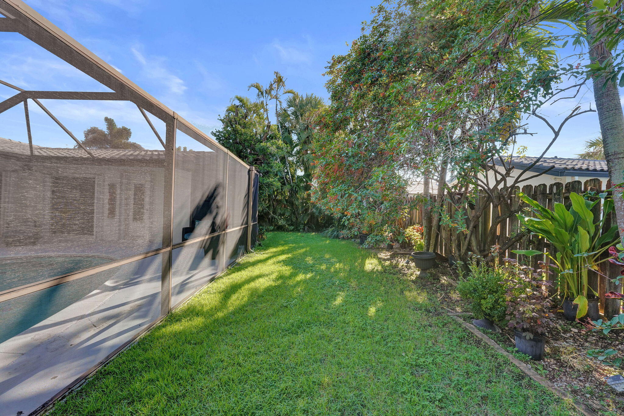 2050 NE 59TH Place