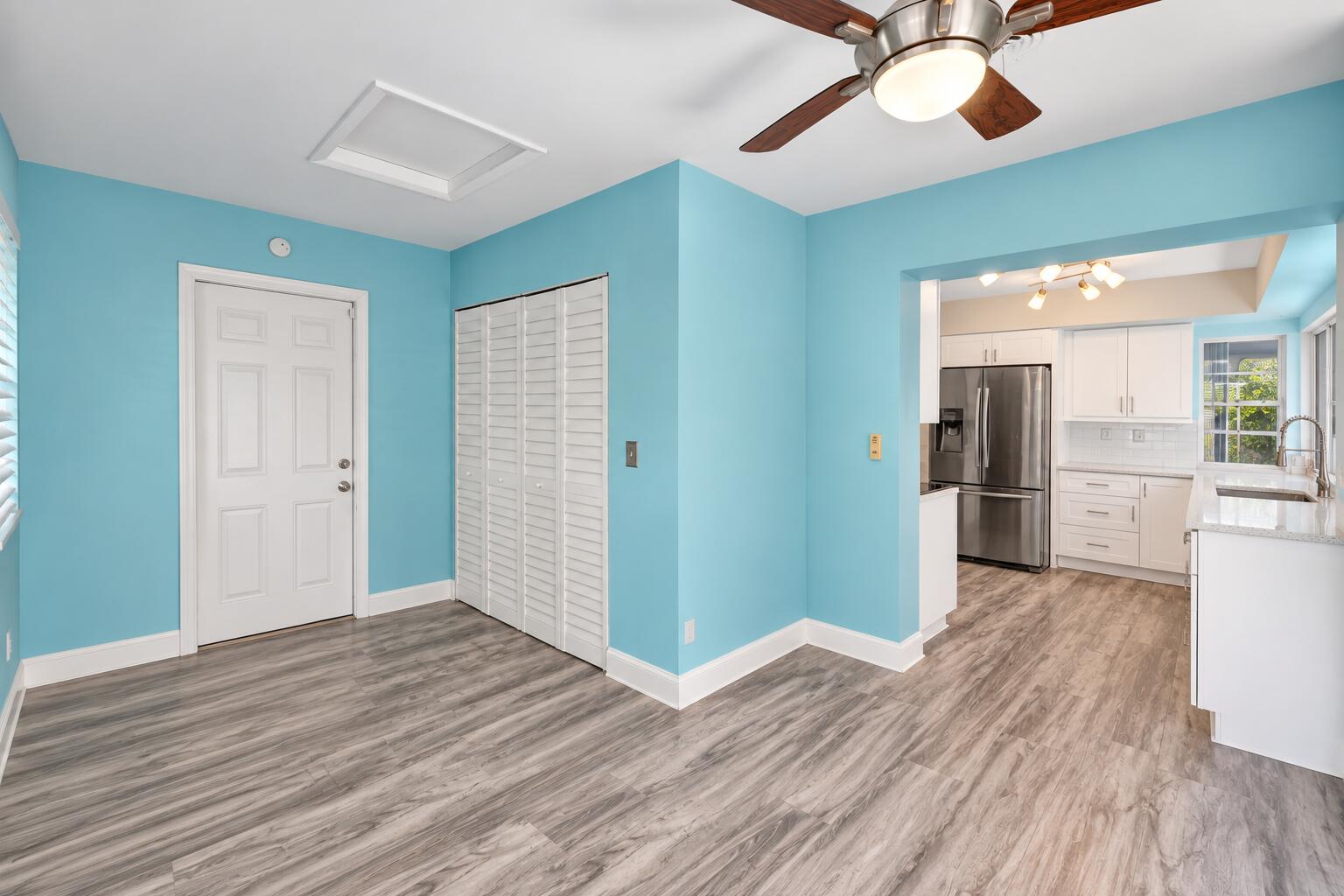 2050 NE 59TH Place