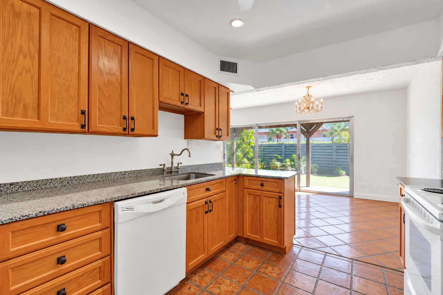 1501 SE 15TH Street 2-8