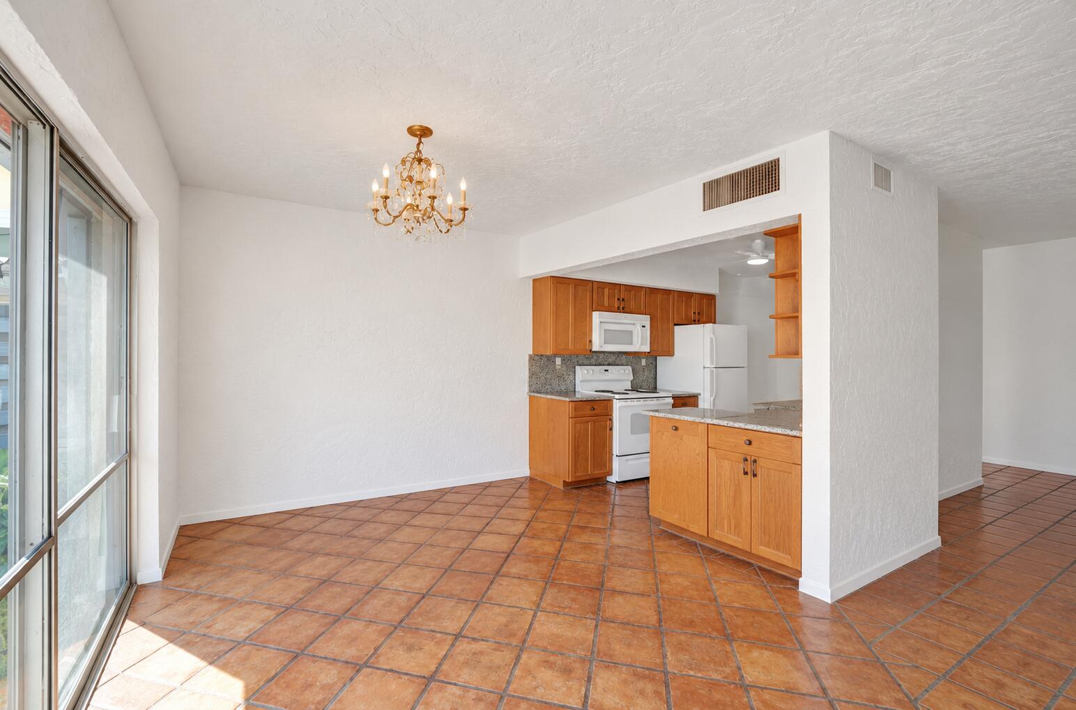 1501 SE 15TH Street 2-8