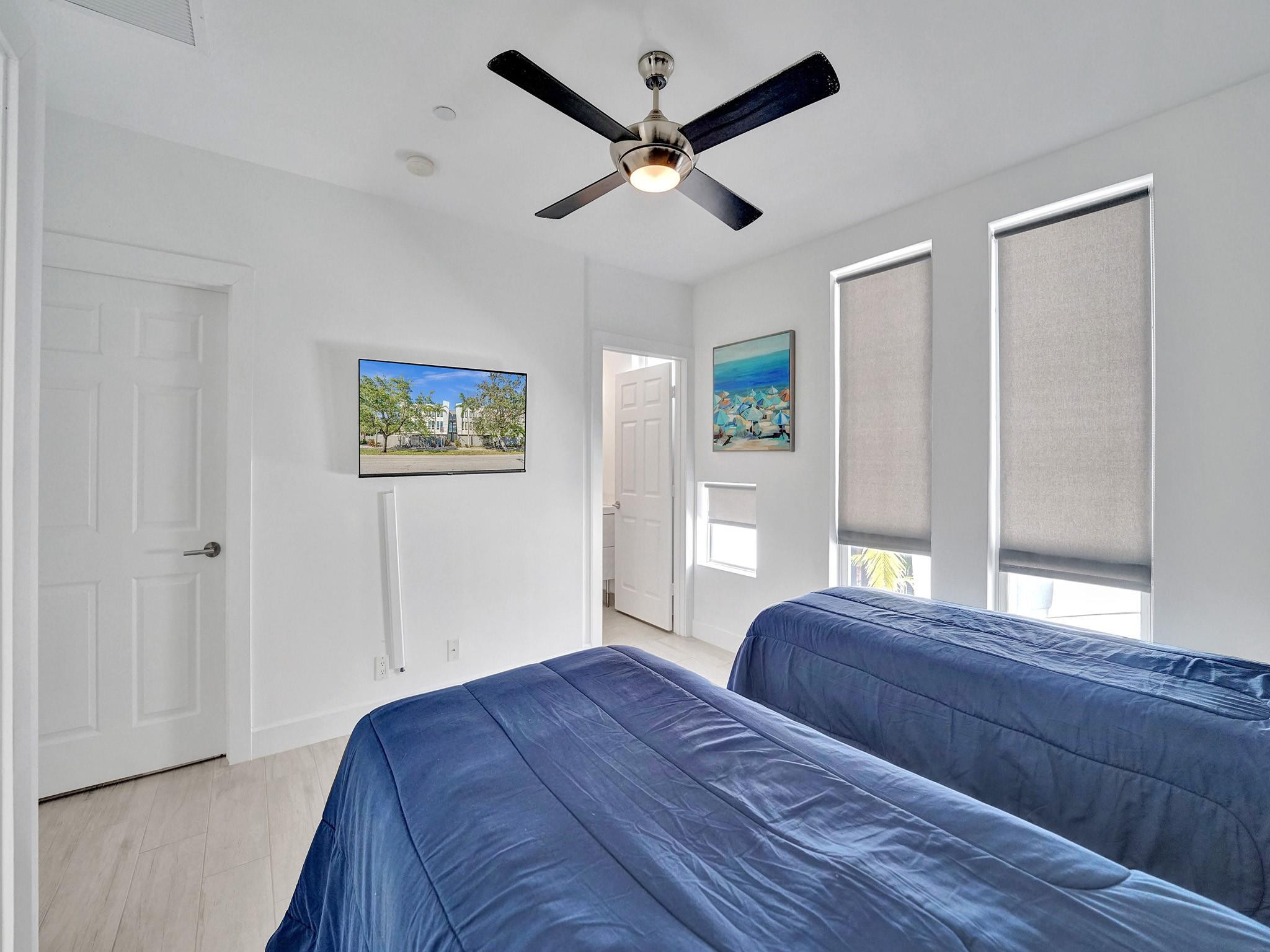 703 SE 16th Court 703