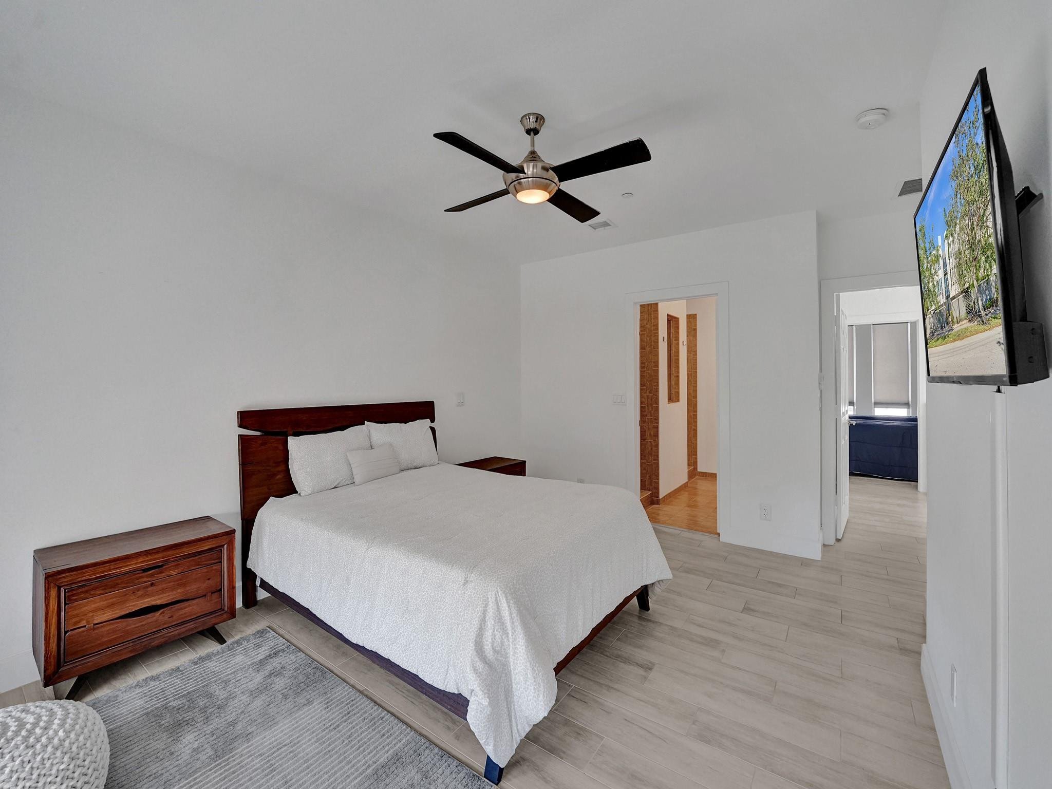 703 SE 16th Court 703