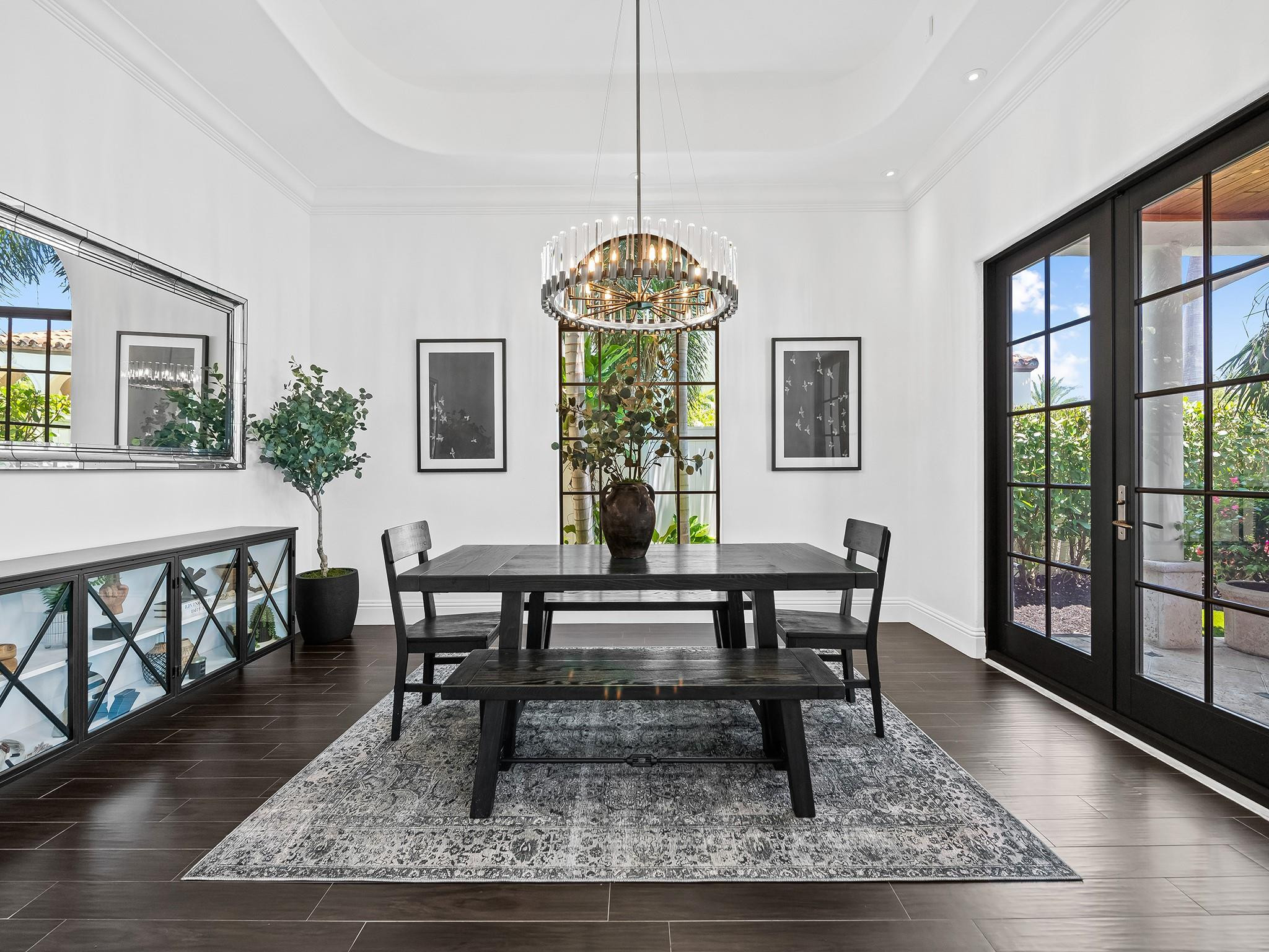2617 Alamanda Court