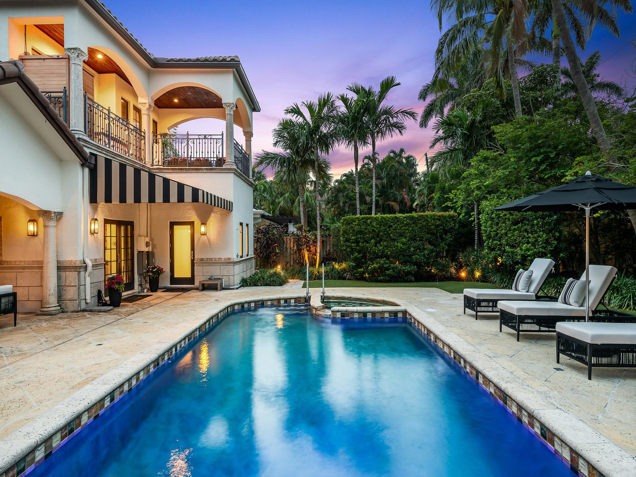 2617 Alamanda Court