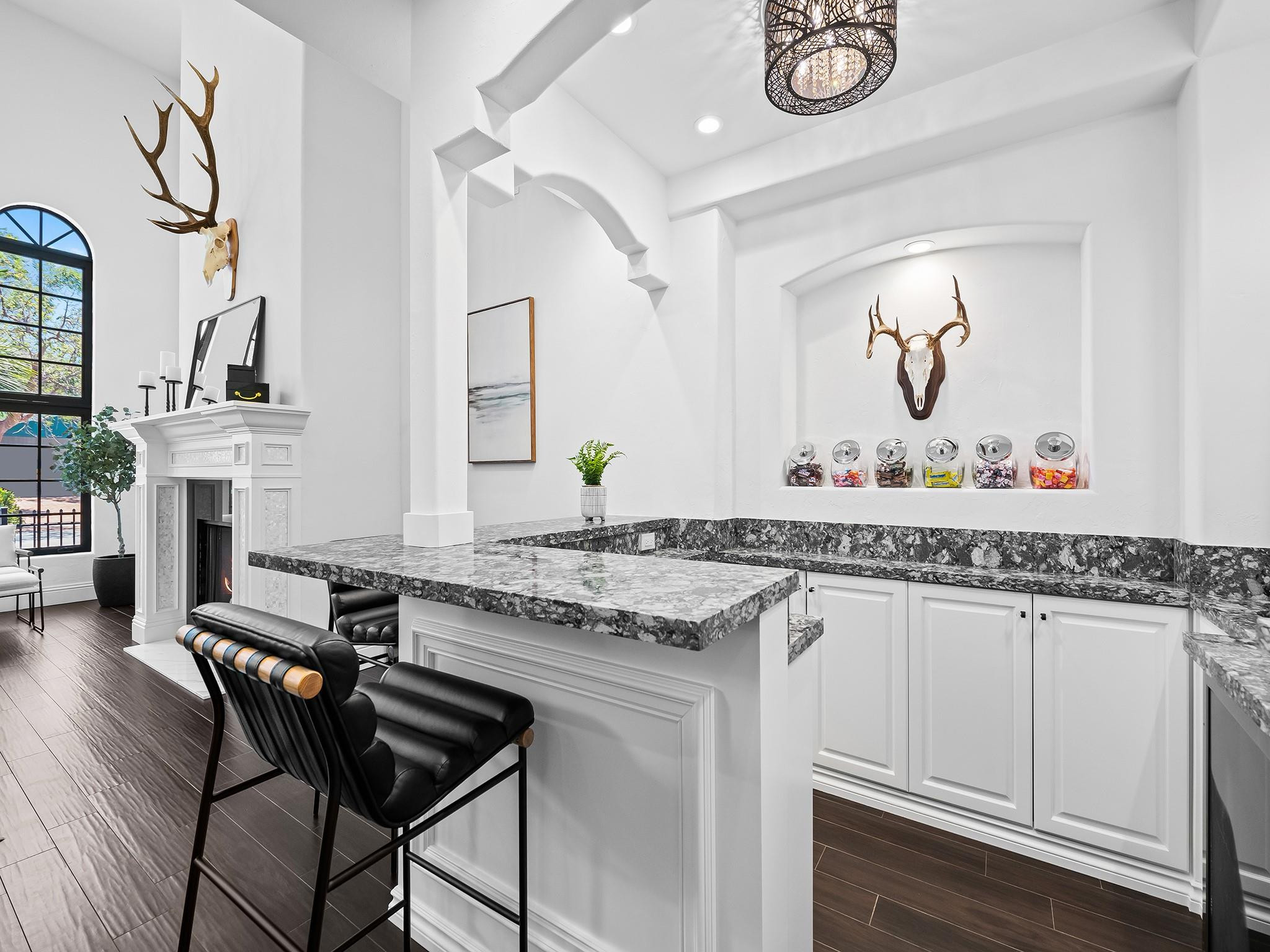 2617 Alamanda Court