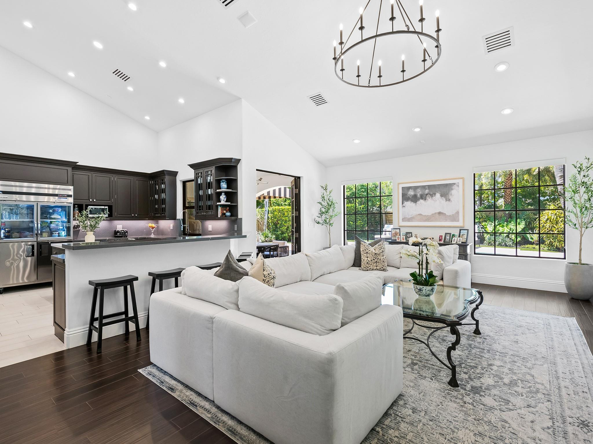 2617 Alamanda Court