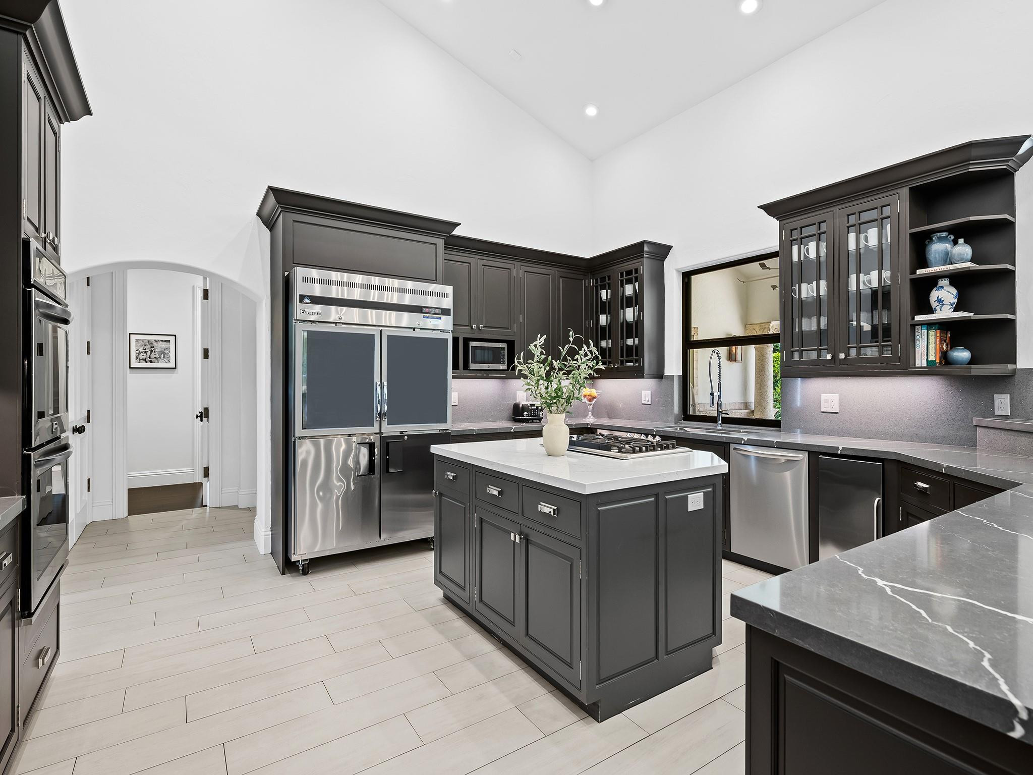 2617 Alamanda Court