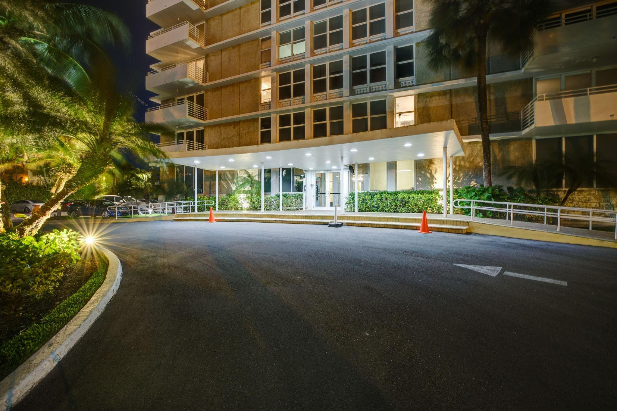 888 Intracoastal Drive 16F