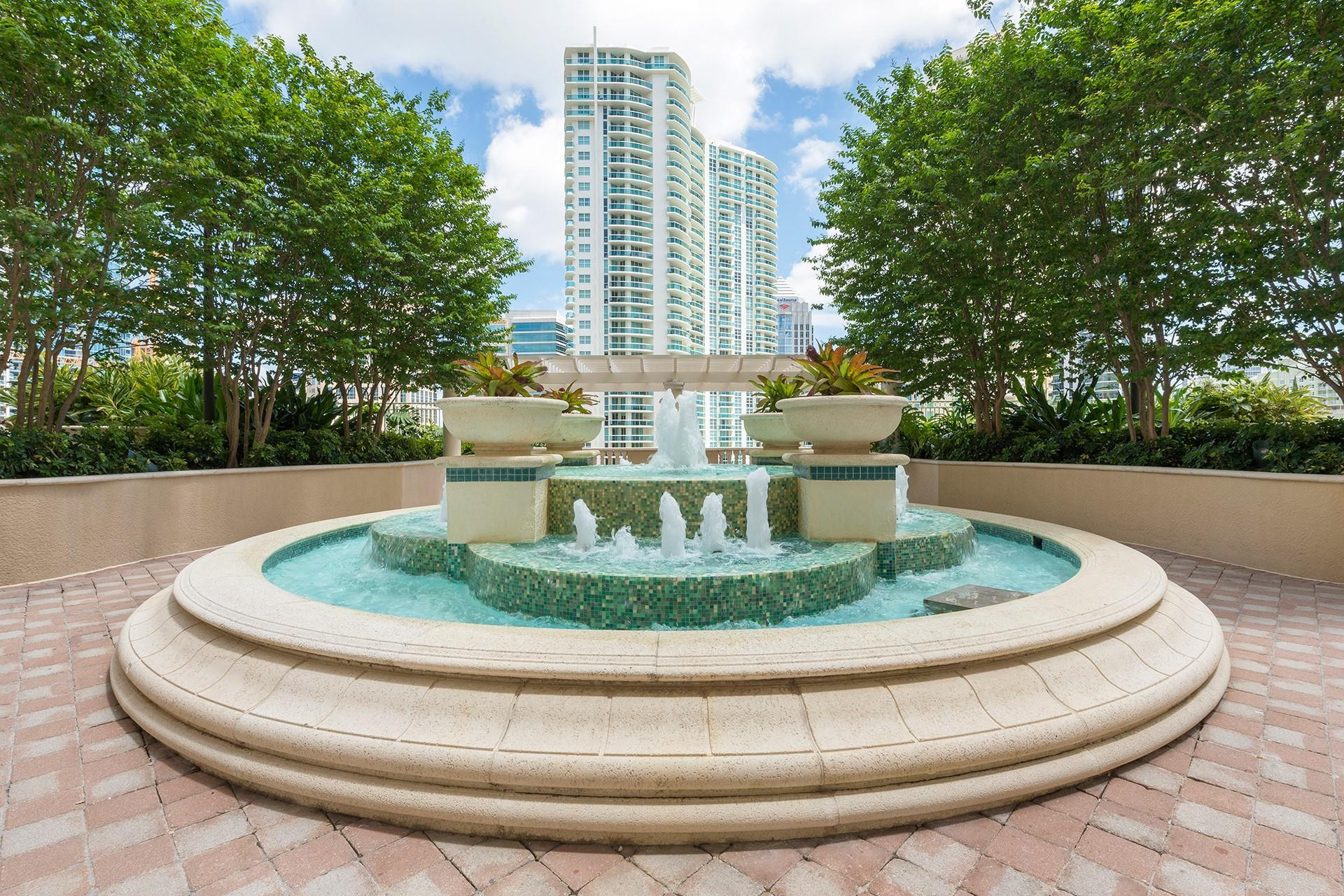 511 SE 5th Avenue 1707