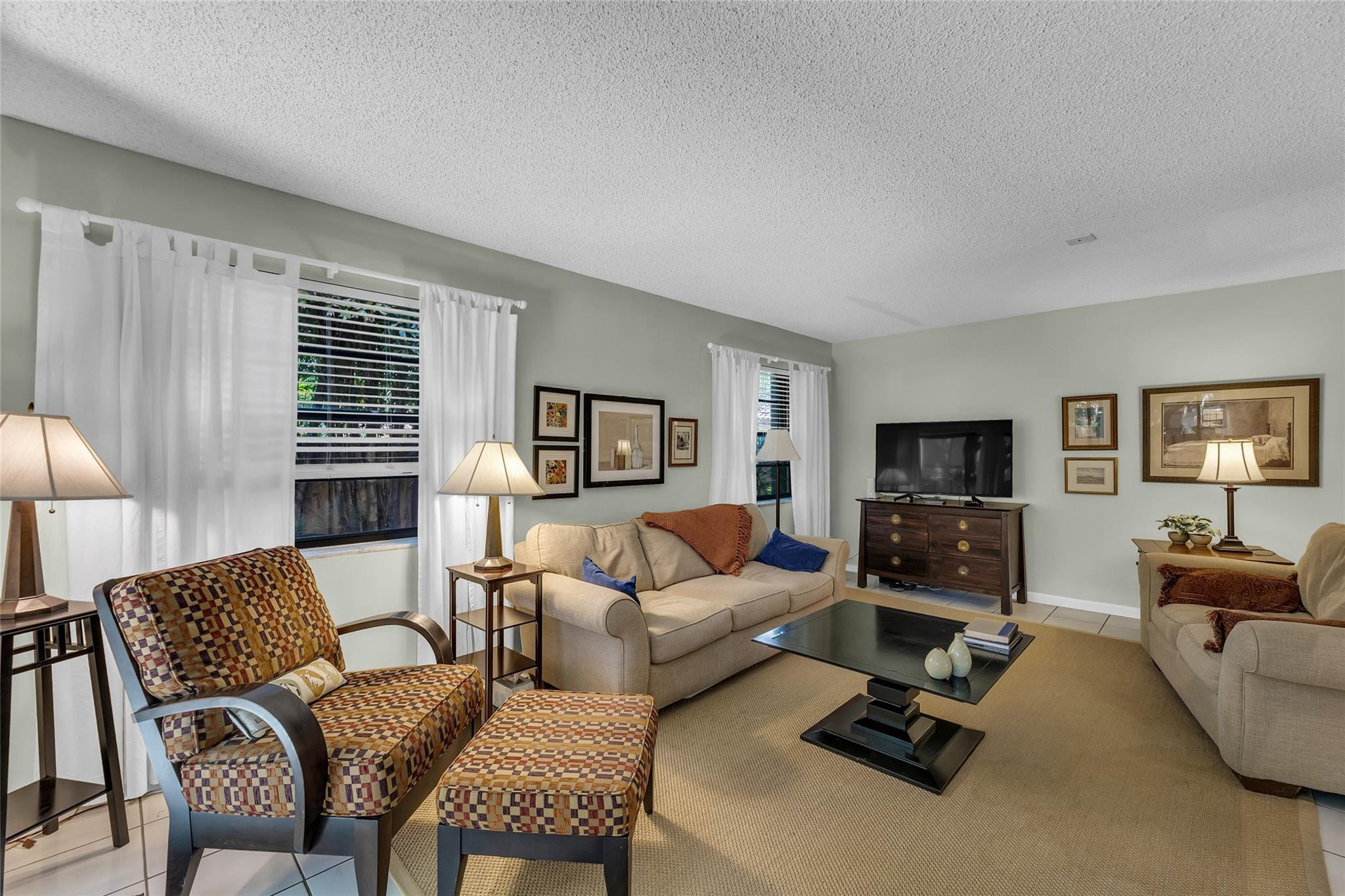 240 NE 17th Court 701