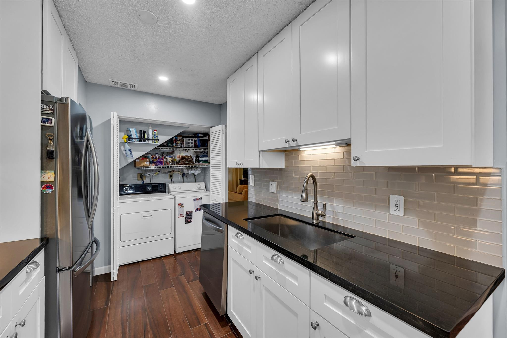 240 NE 17th Court 701