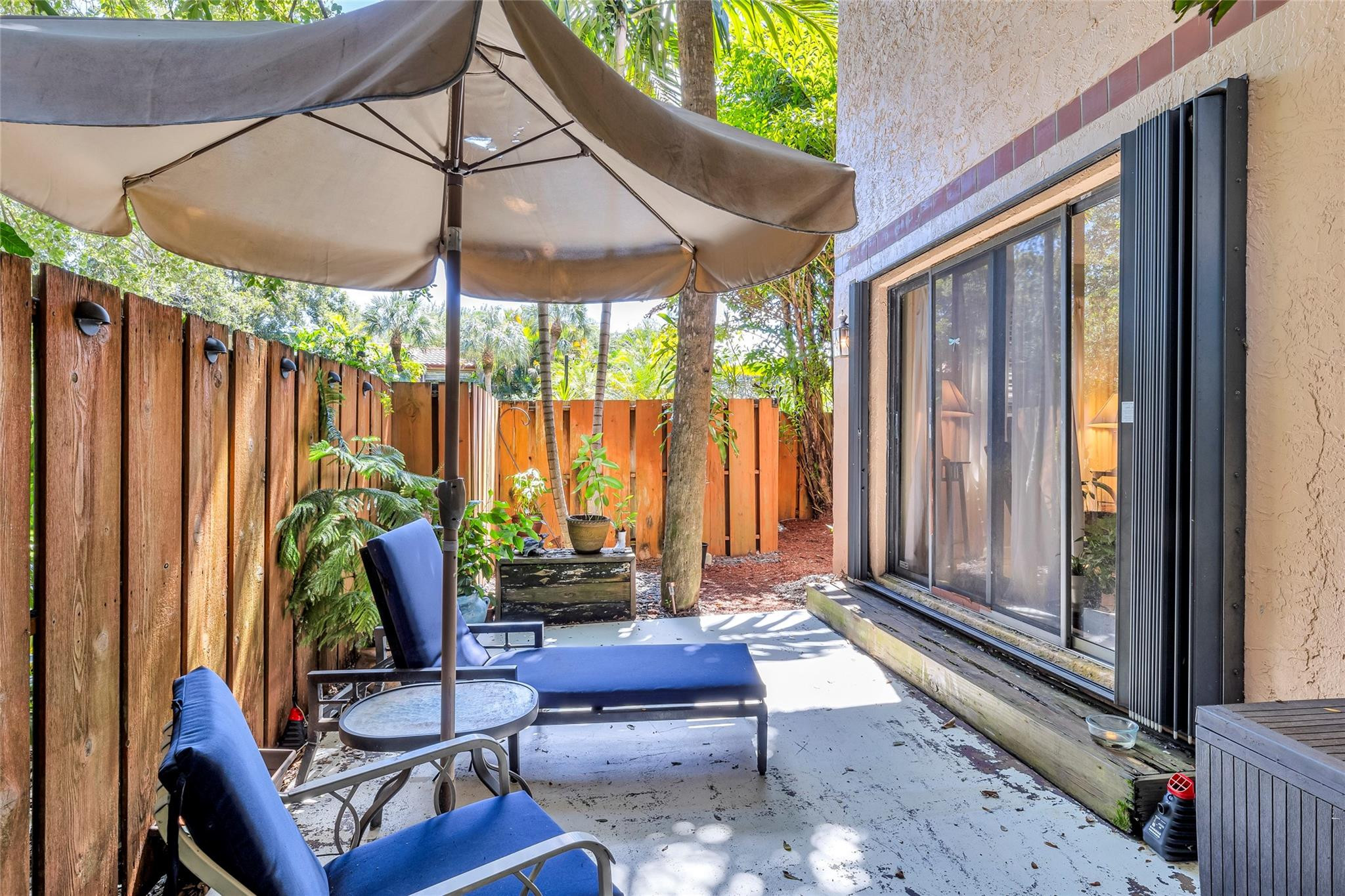 240 NE 17th Court 701
