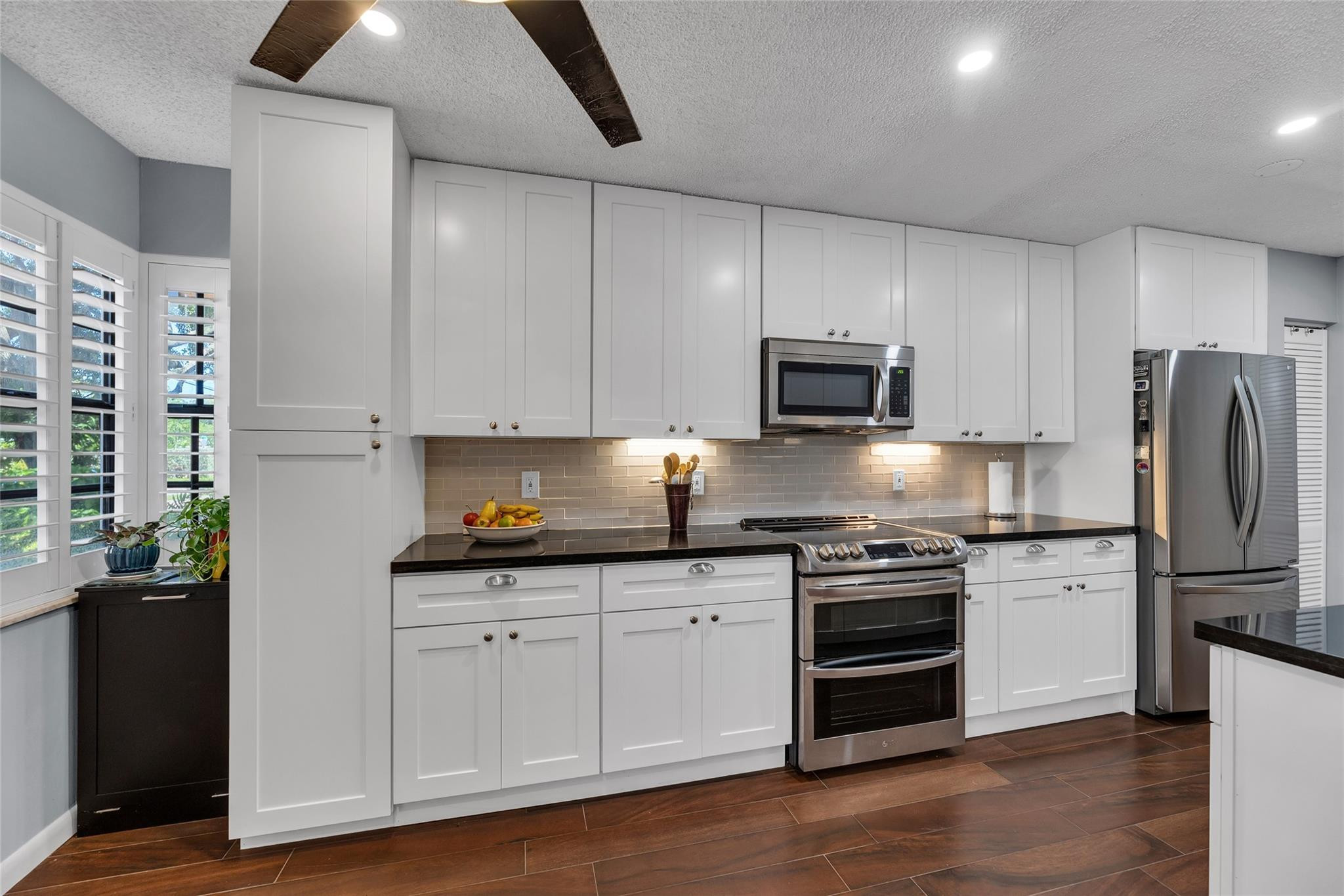 240 NE 17th Court 701