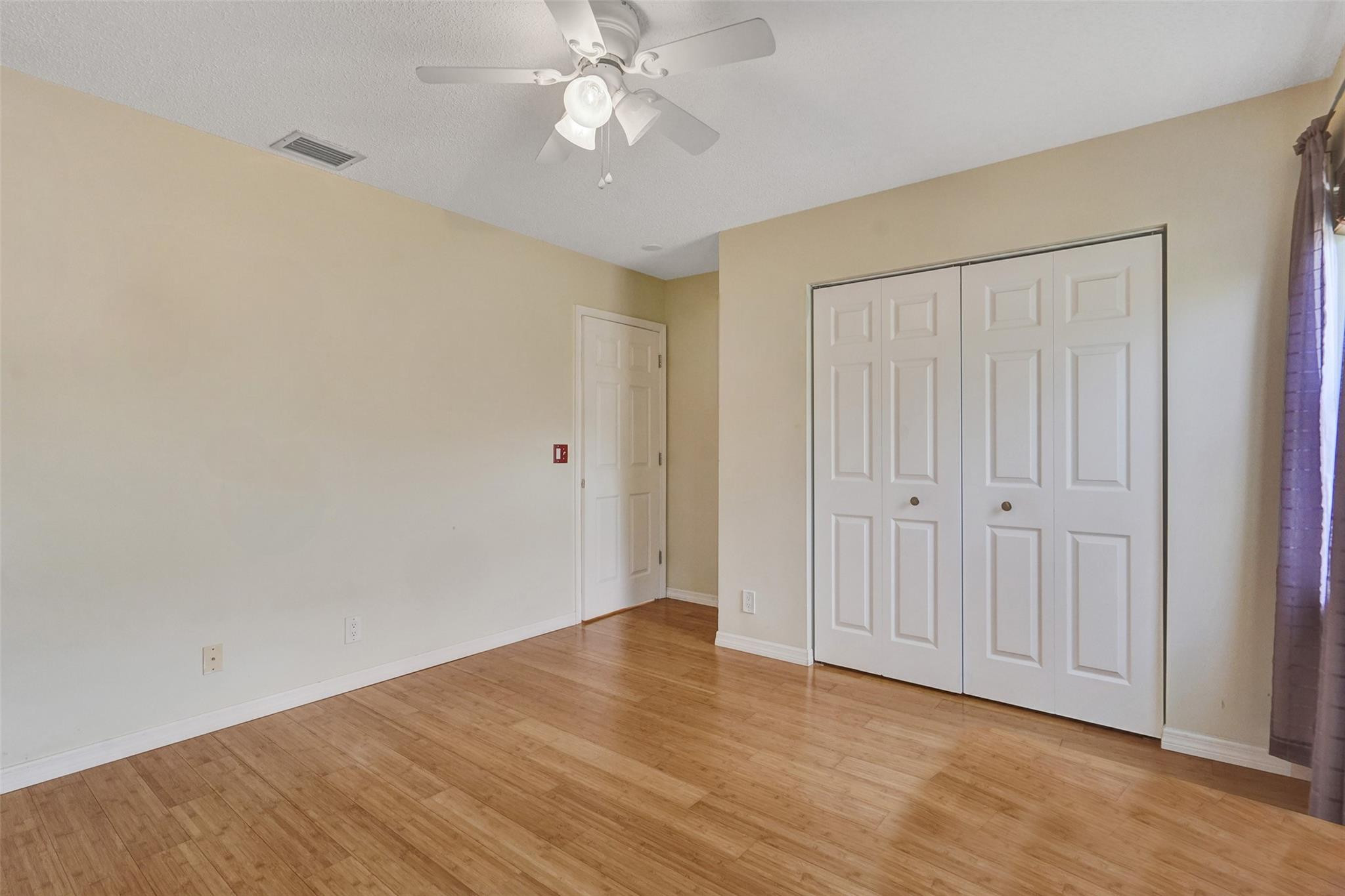 1242 Grant Court