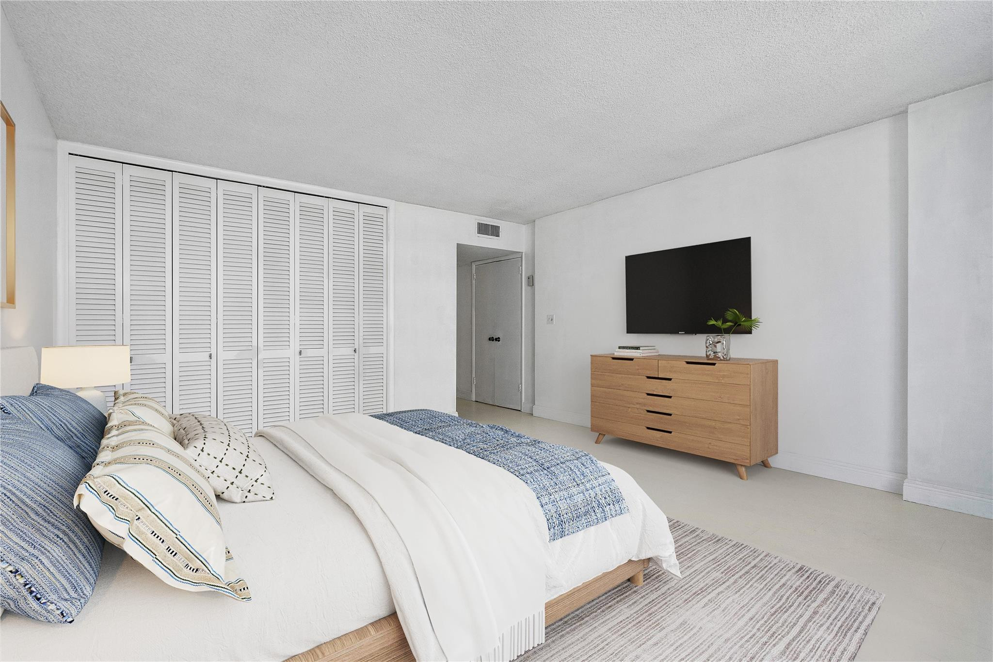 1200 S Ocean Boulevard 10g