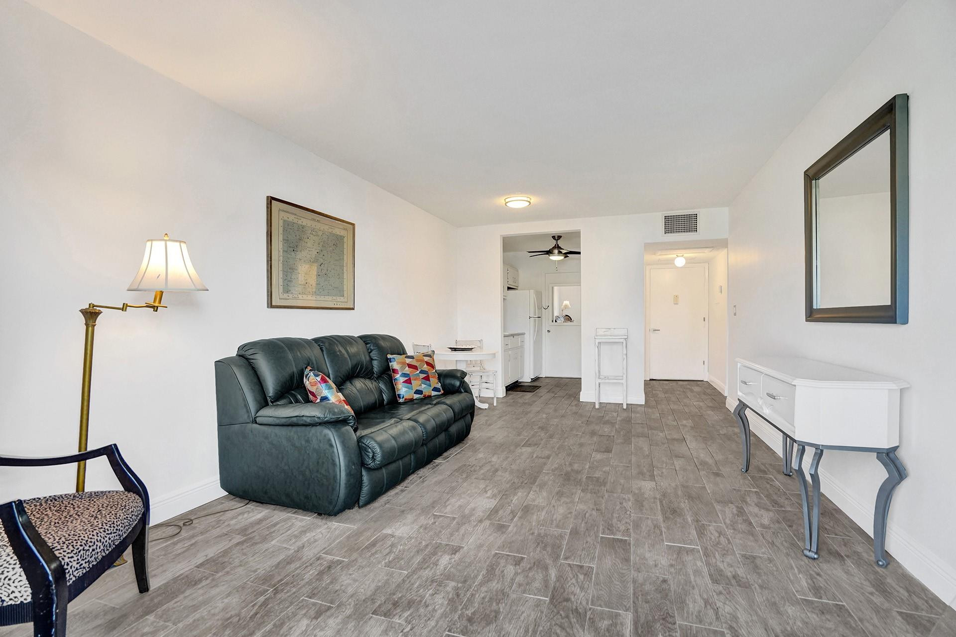 1475 SE 15th Street 111