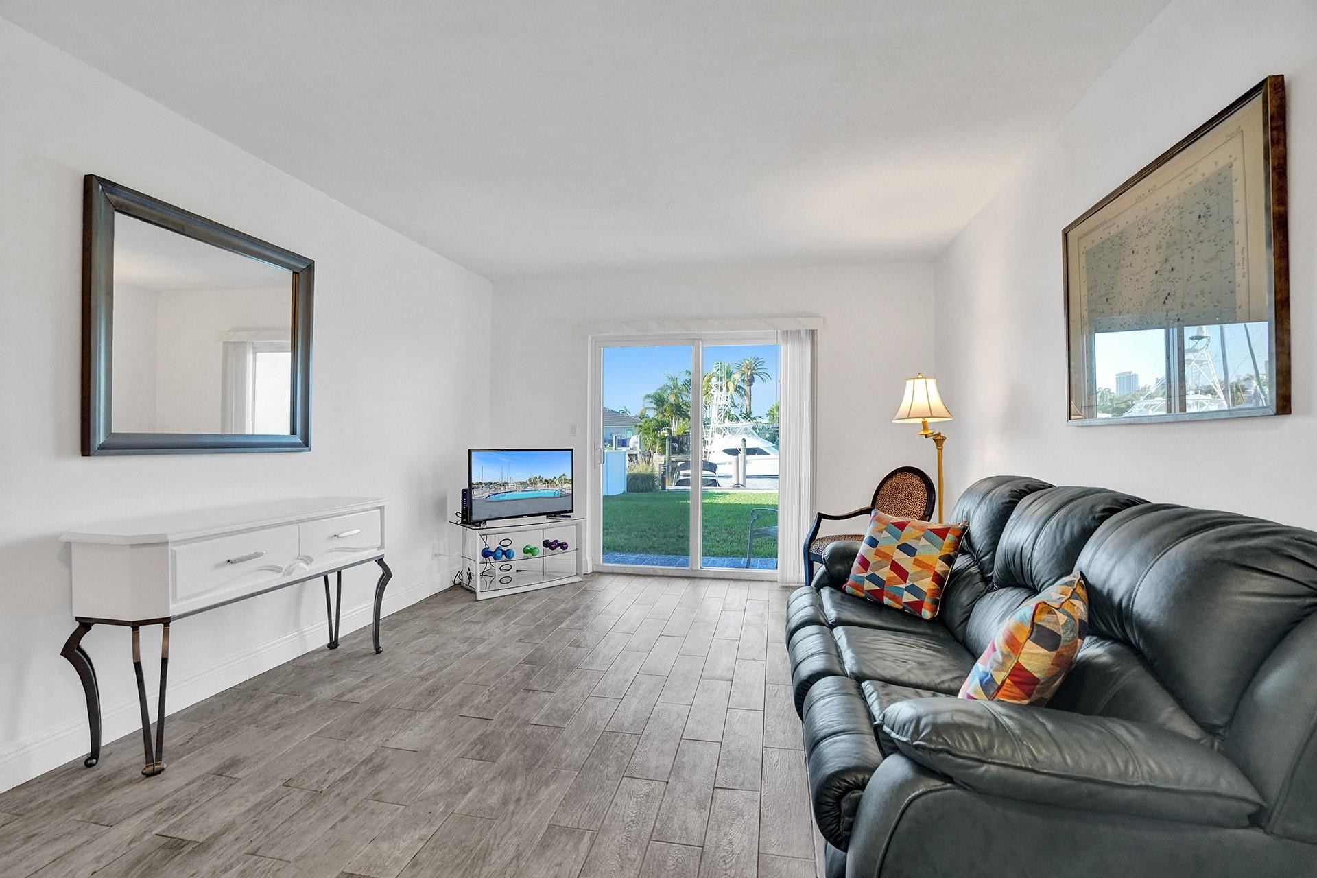 1475 SE 15th Street 111