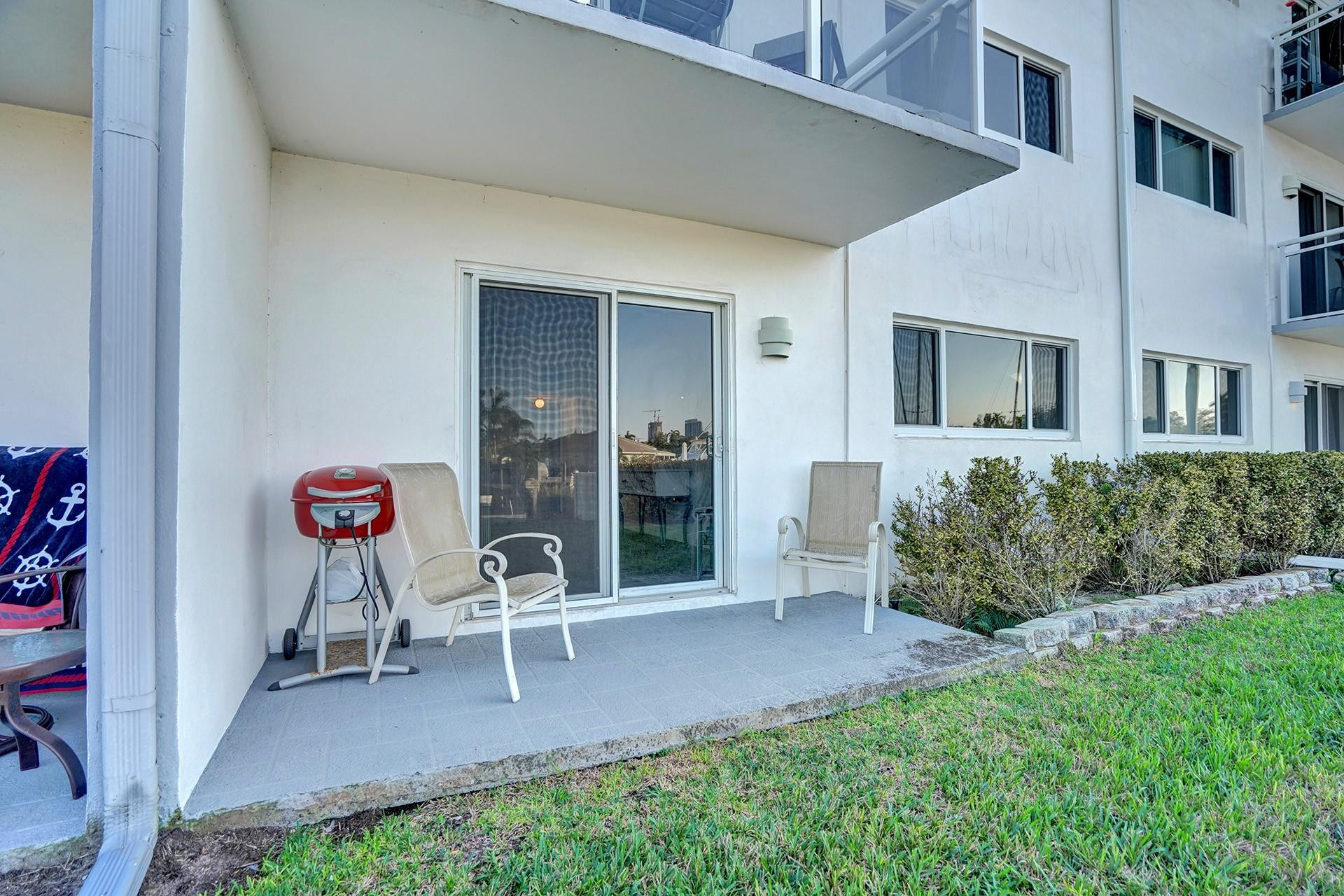 1475 SE 15th Street 111