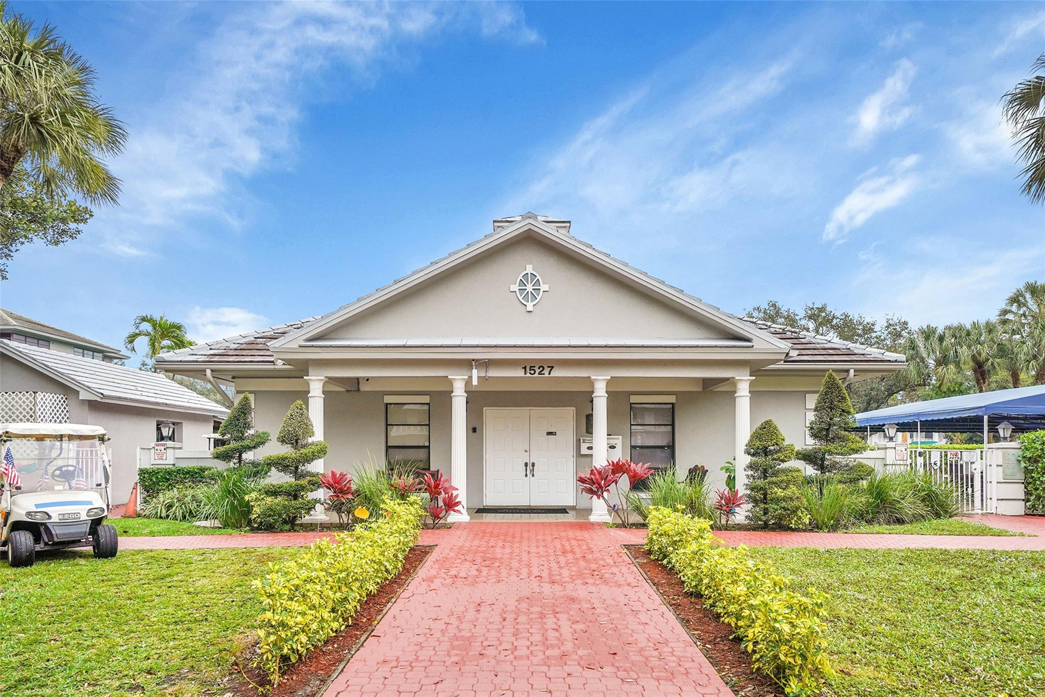 1502 Whitehall Drive 101
