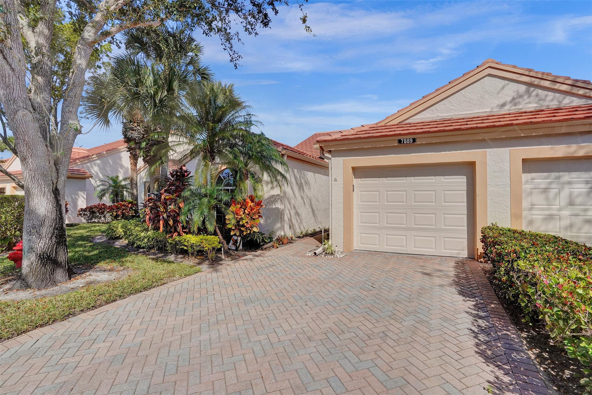7889 Lake Sands Drive