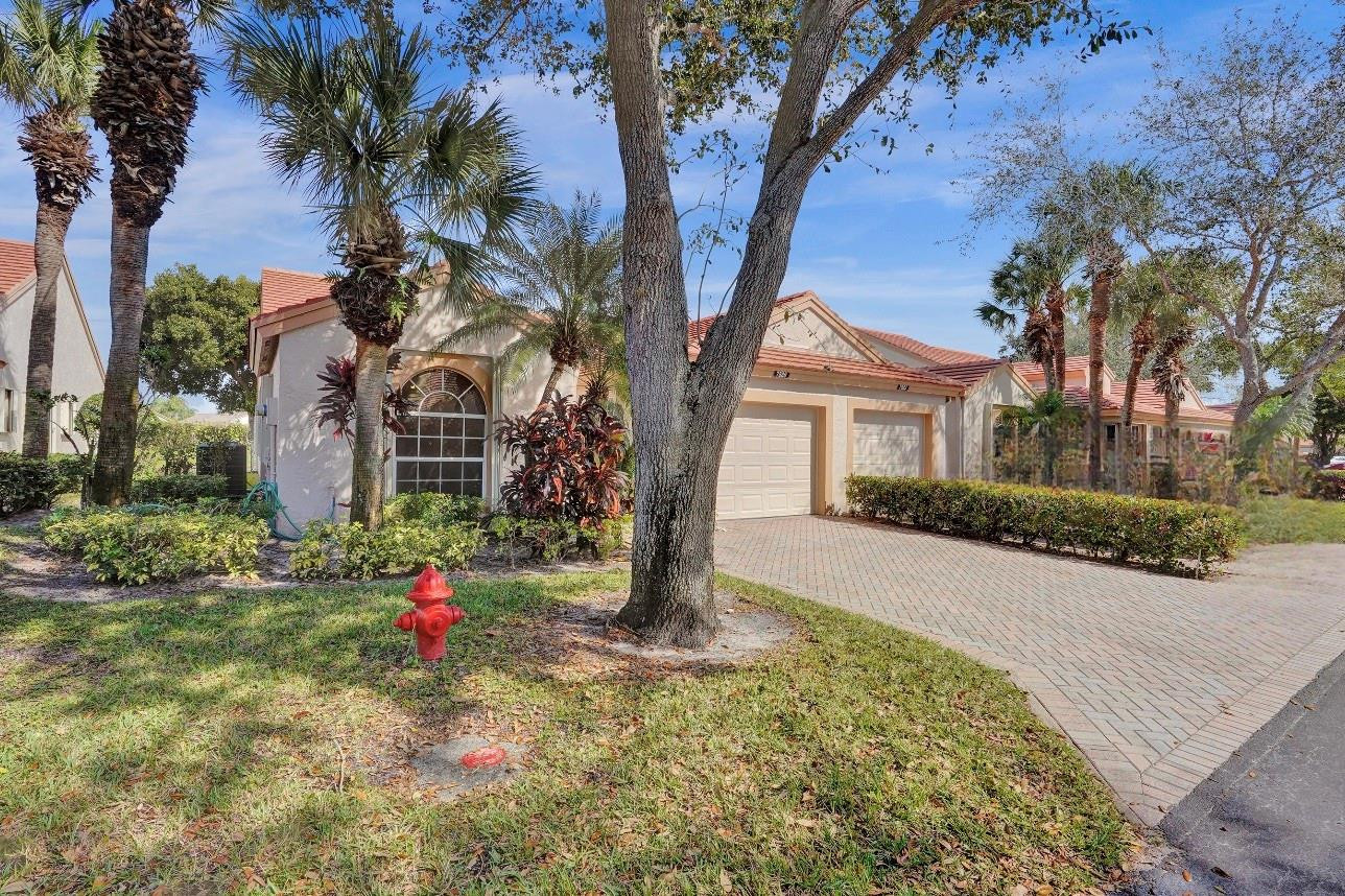 7889 Lake Sands Drive