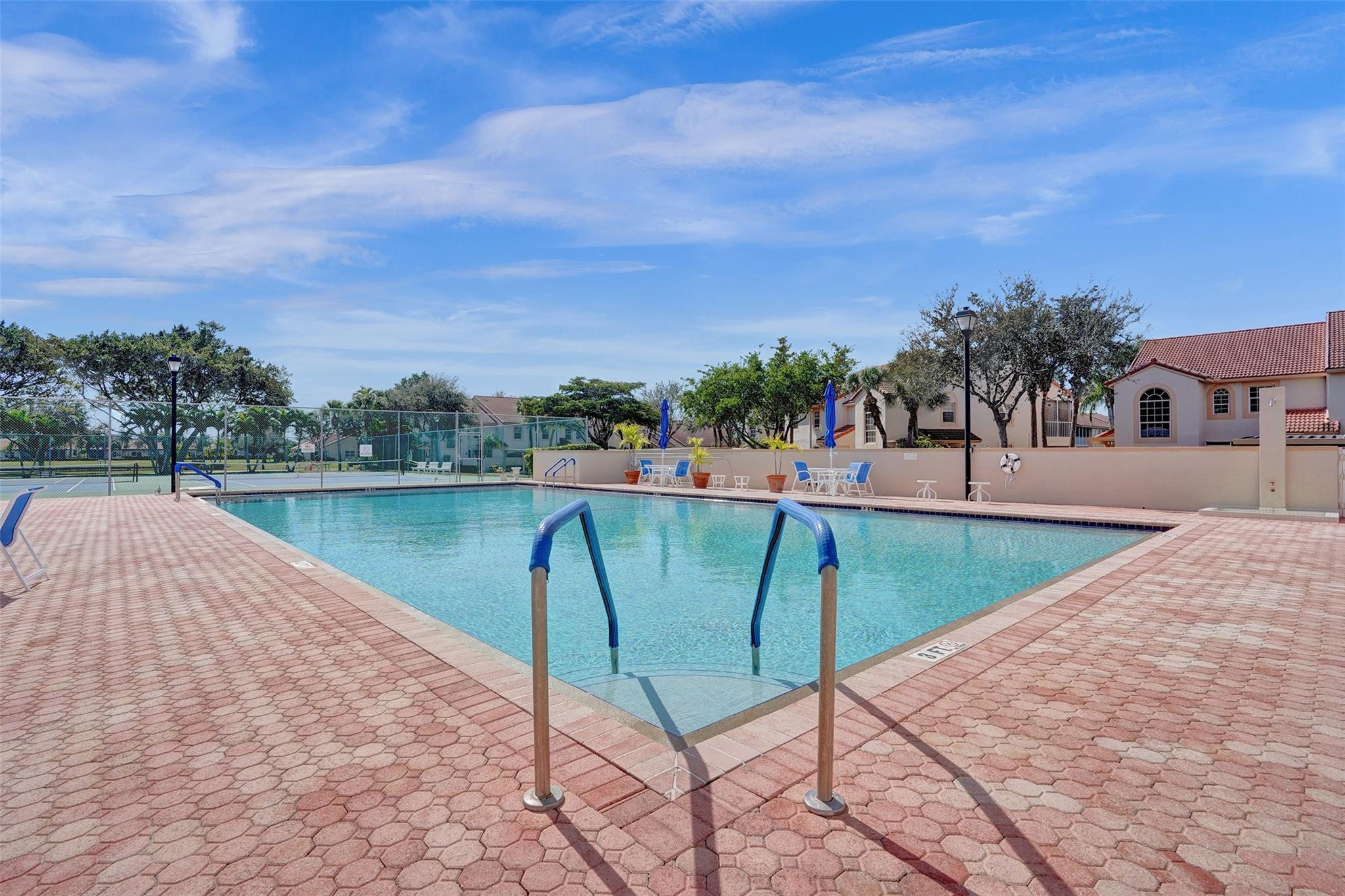 7889 Lake Sands Drive