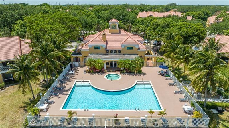 2425 NW 33rd Street 1301