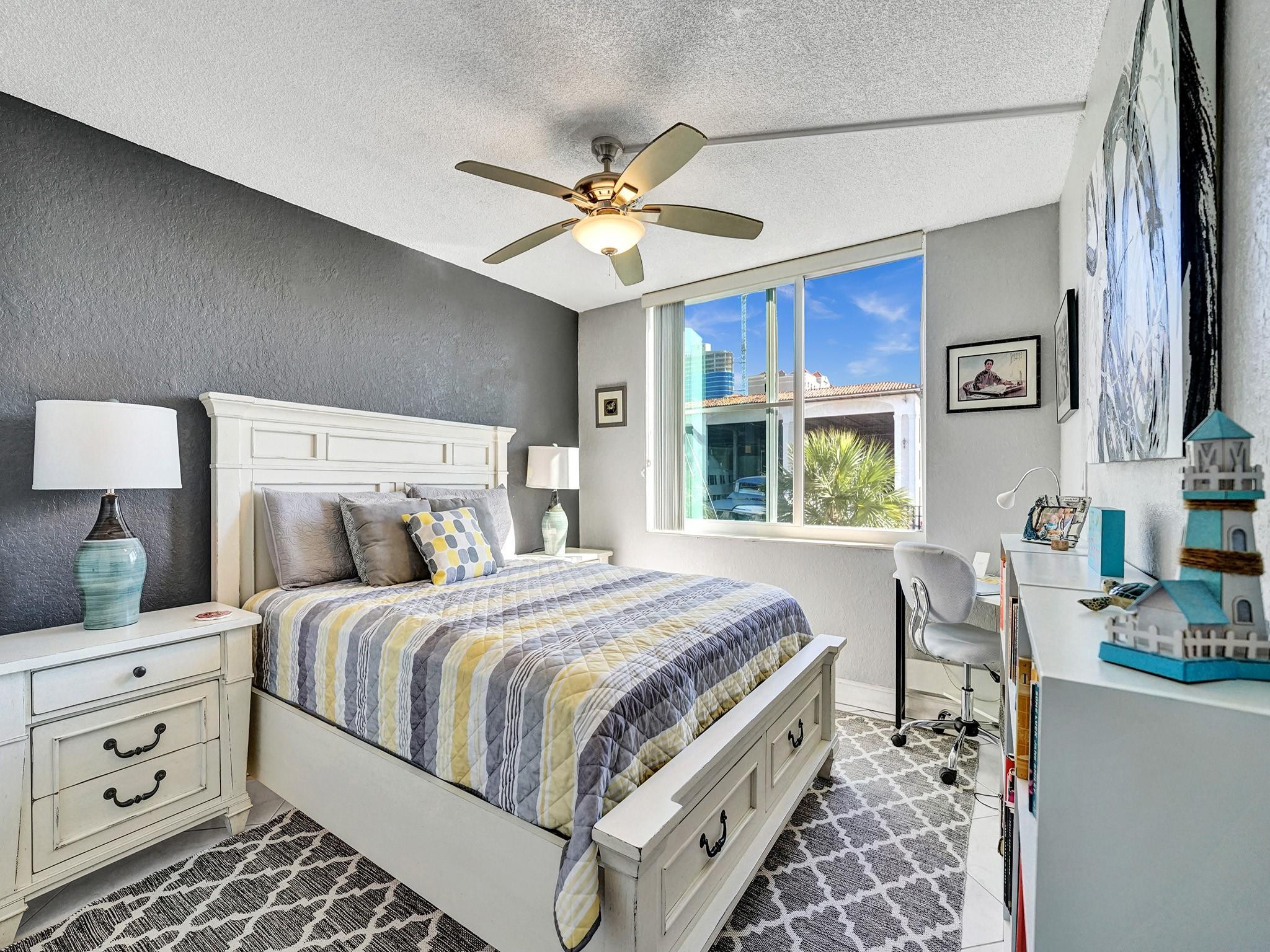 1600 SE 15th Street 212