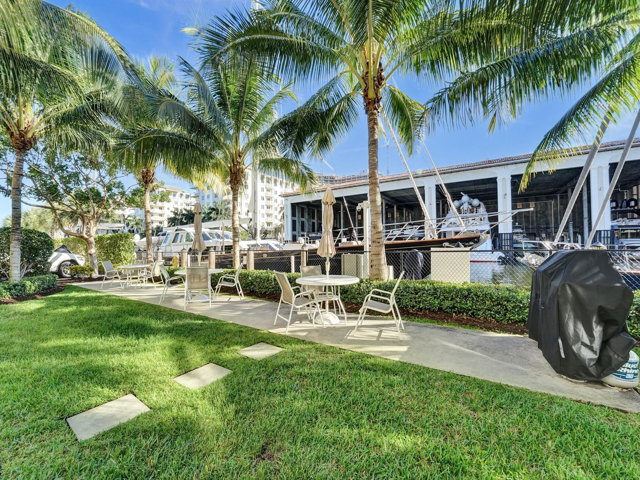 1600 SE 15th Street 212
