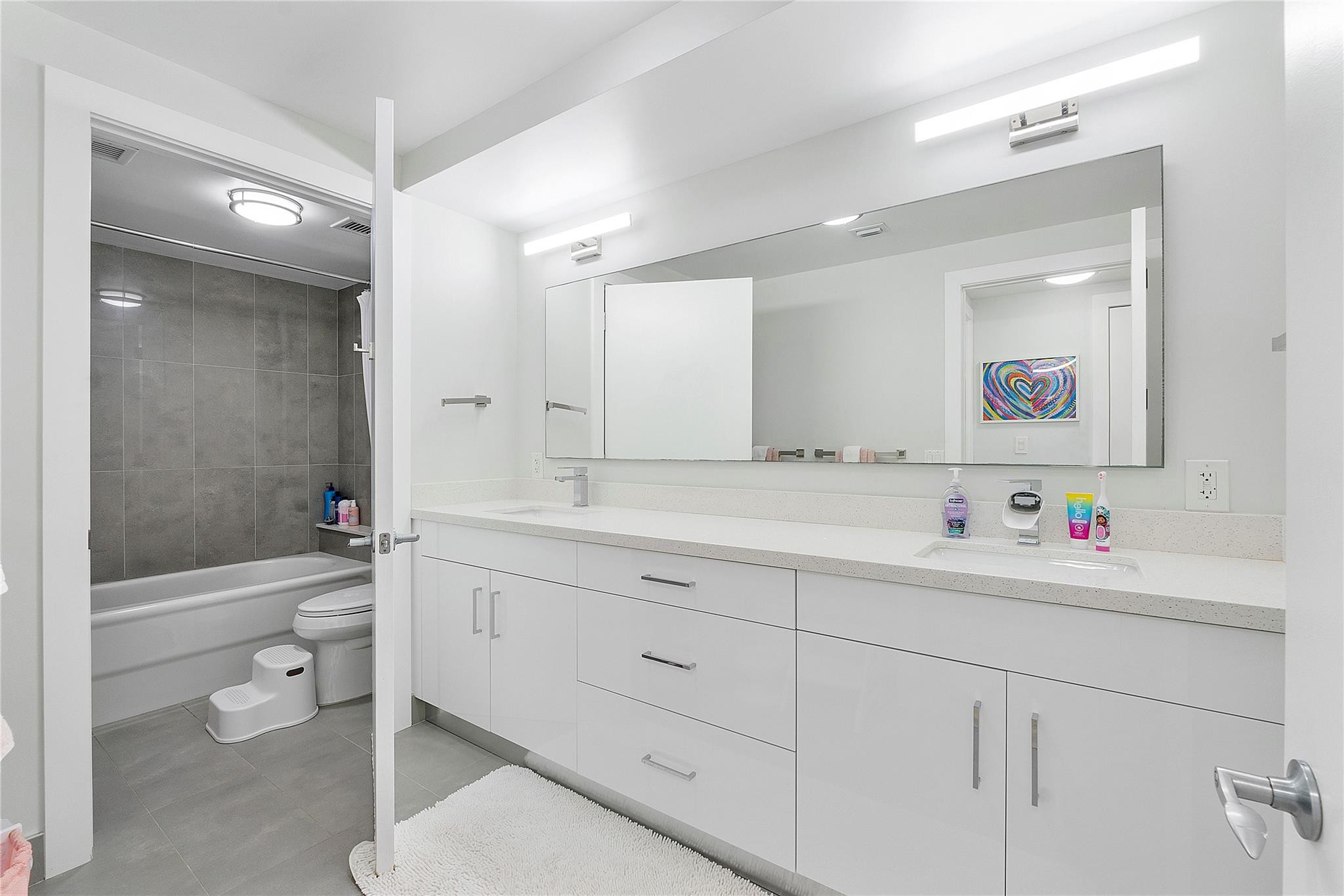 2509 N Ocean Boulevard 775