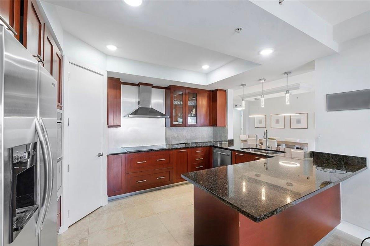 2509 N Ocean Boulevard 775
