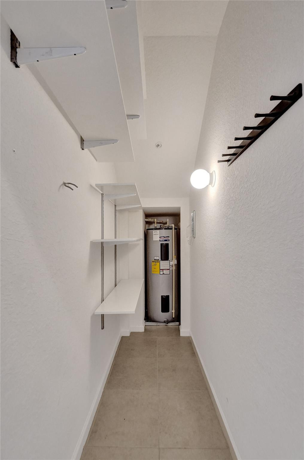 152 SW 7th Court