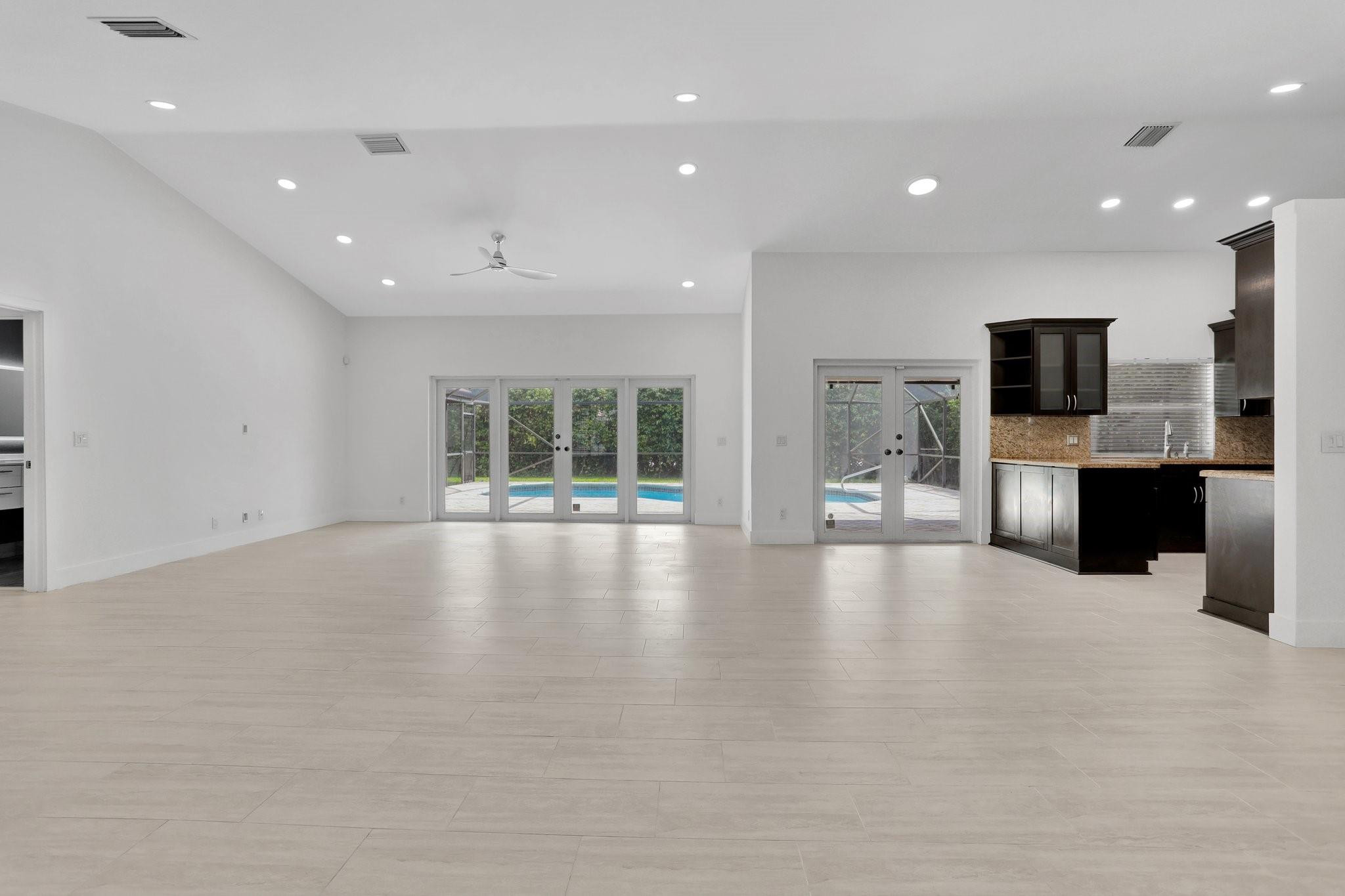 5264 NW 89th Drive