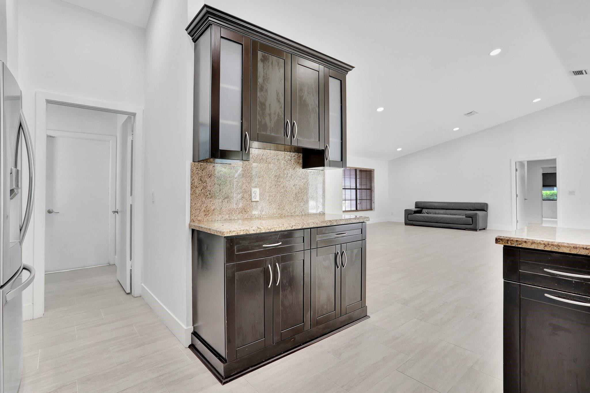 5264 NW 89th Drive