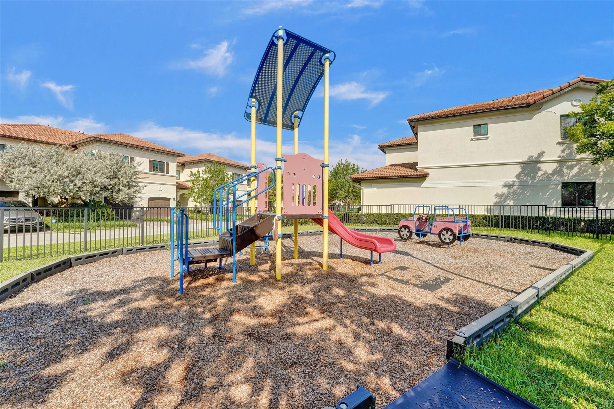 4236 N Dixie Highway 126