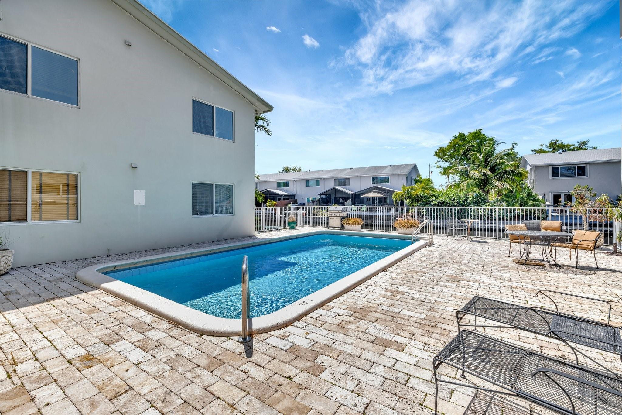 578 NE 20th Street 7-E