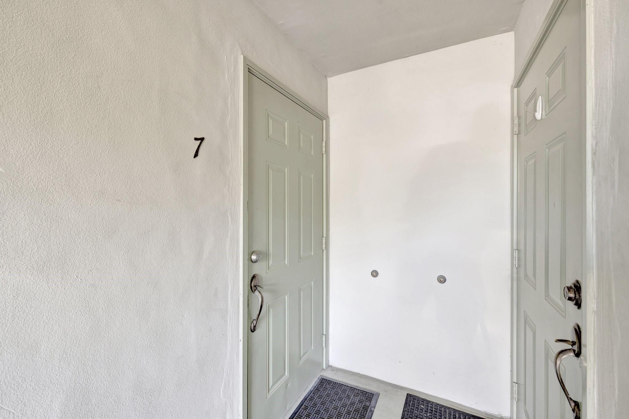 578 NE 20th Street 7-E