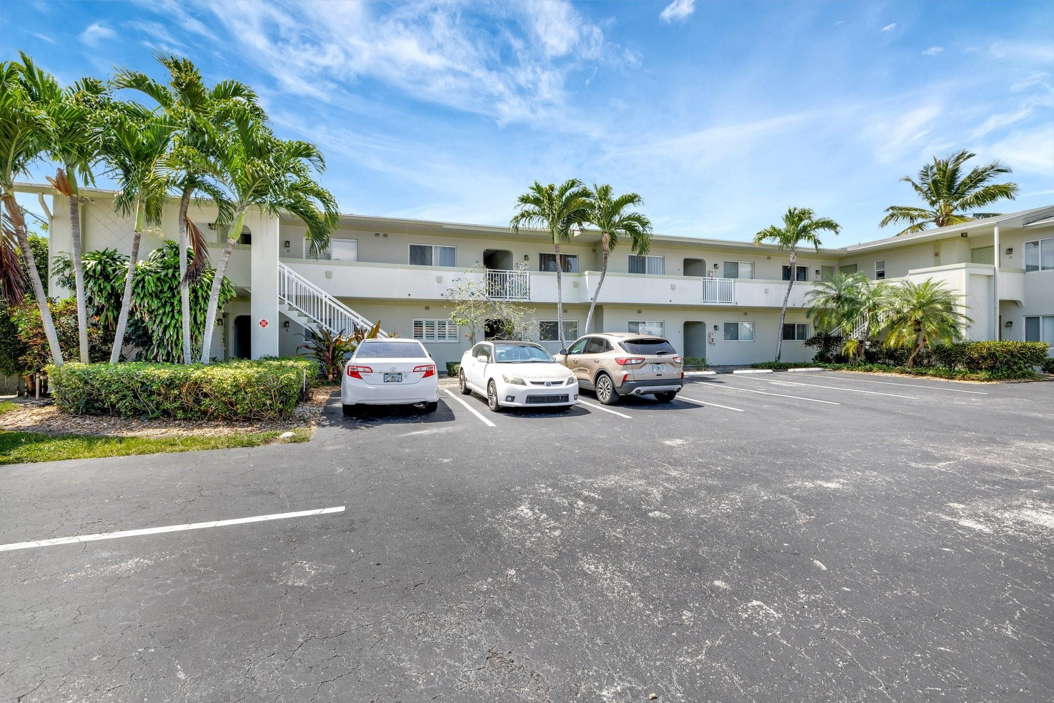 578 NE 20th Street 7-E
