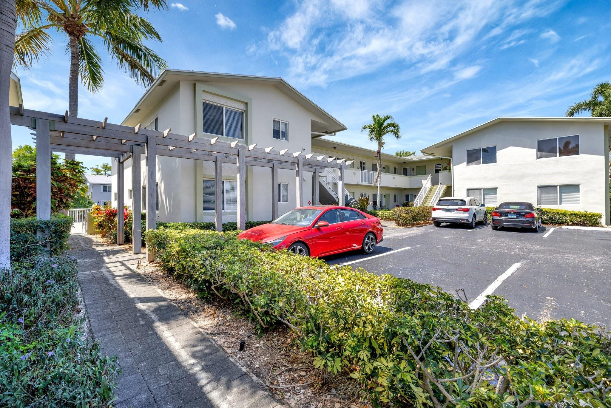 578 NE 20th Street 7-E
