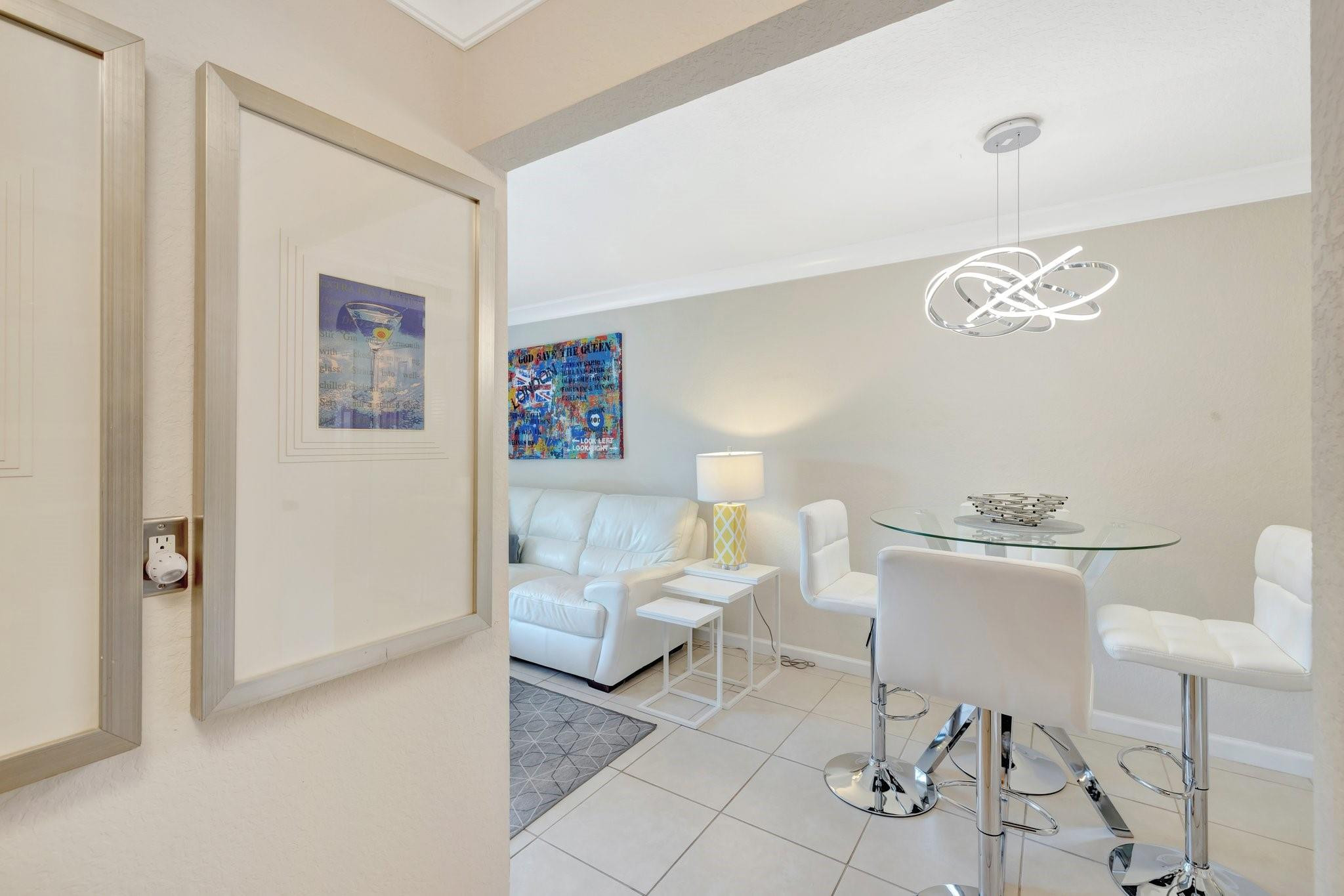 578 NE 20th Street 7-E