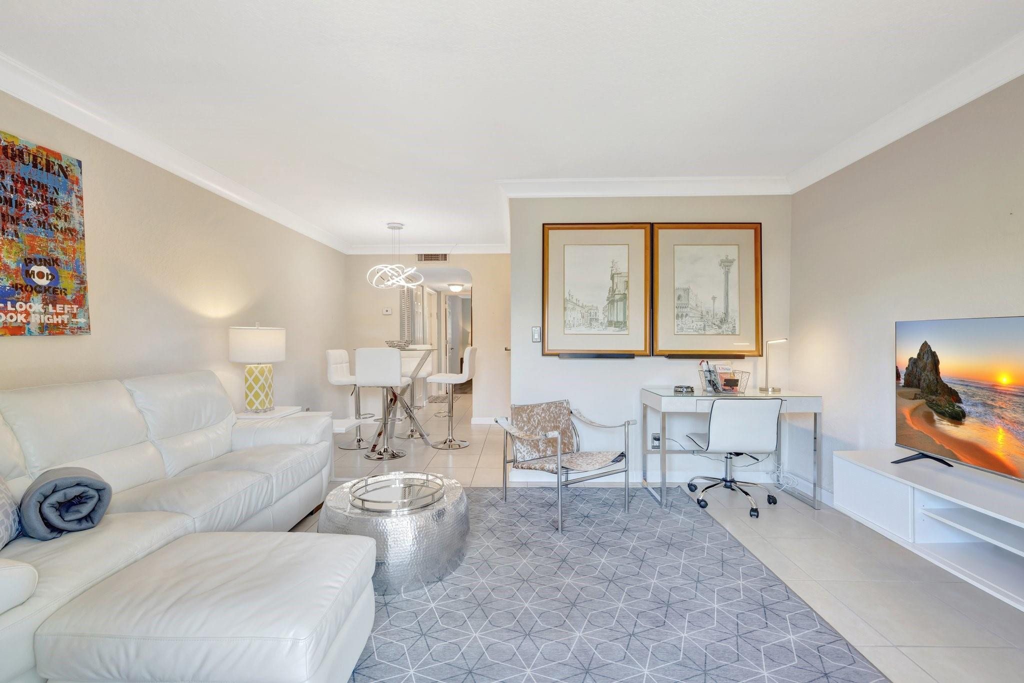 578 NE 20th Street 7-E