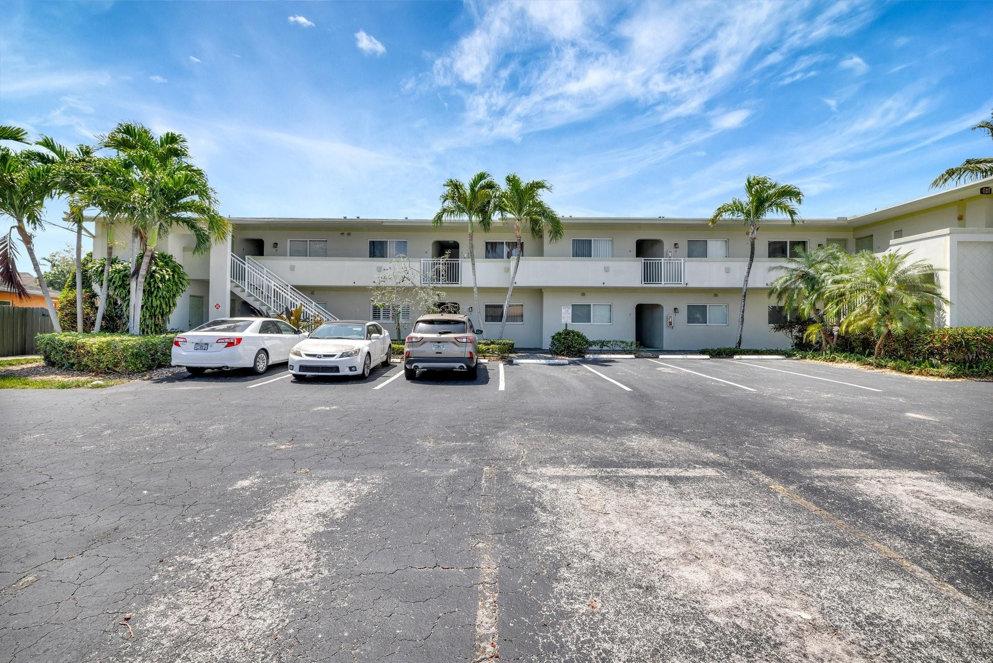 578 NE 20th Street 7-E