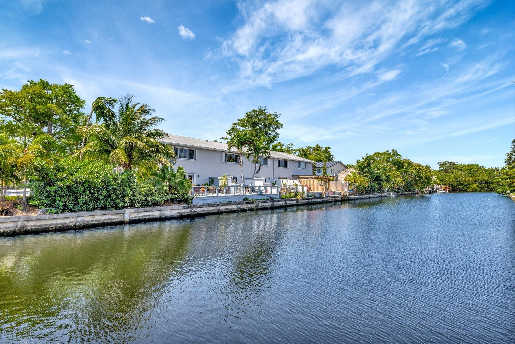 578 NE 20th Street 7-E