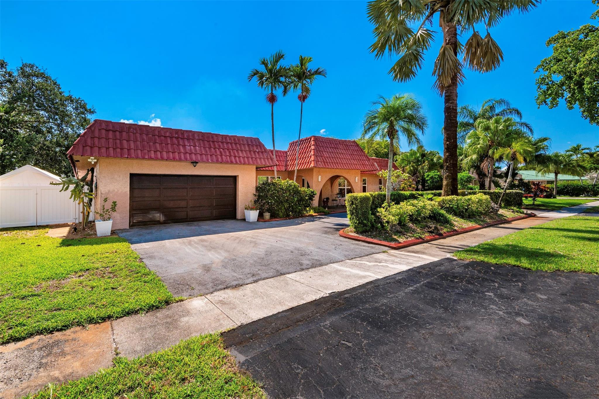1420 SW 74th Avenue