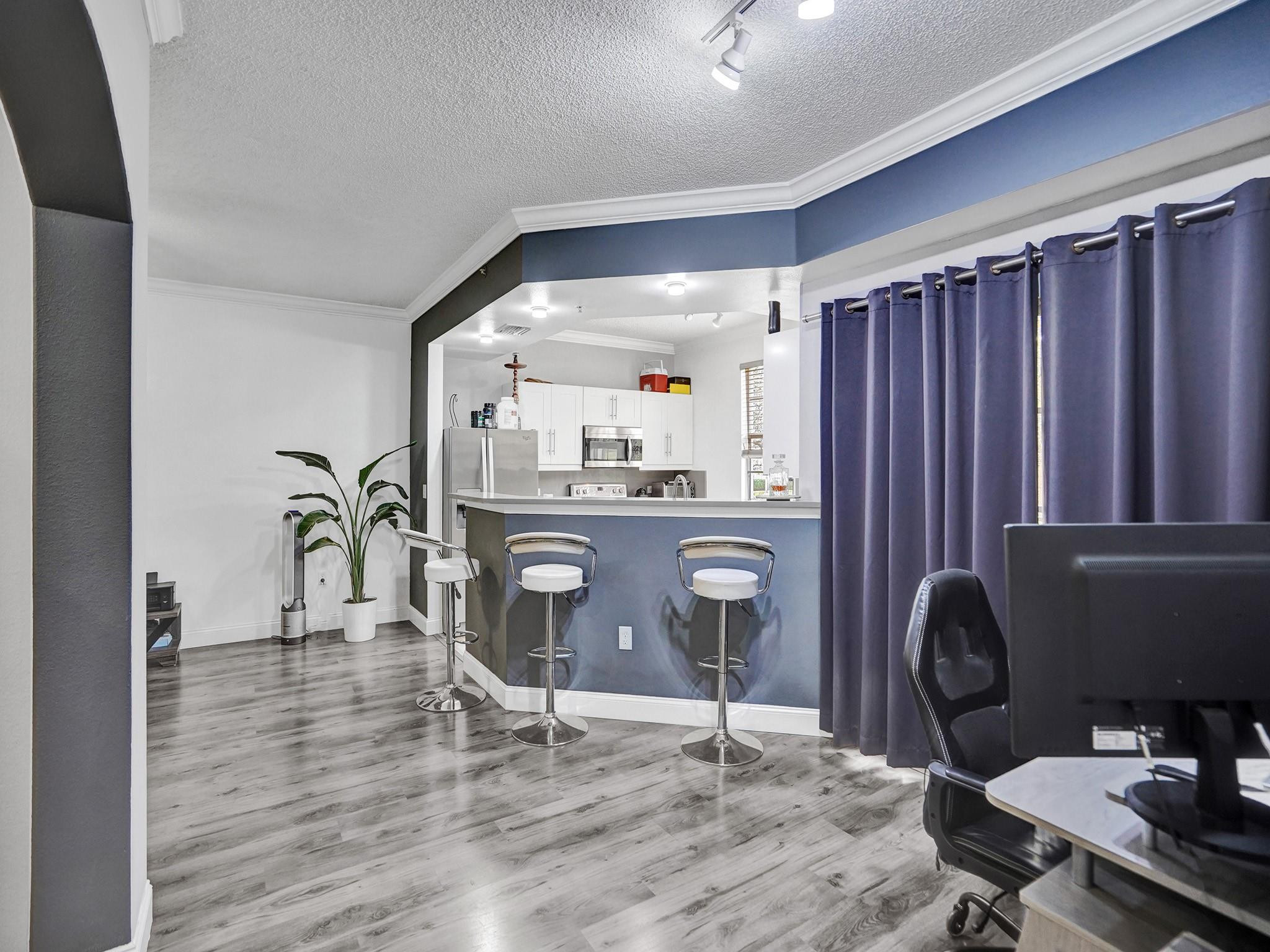 533 NE 3rd Avenue 126