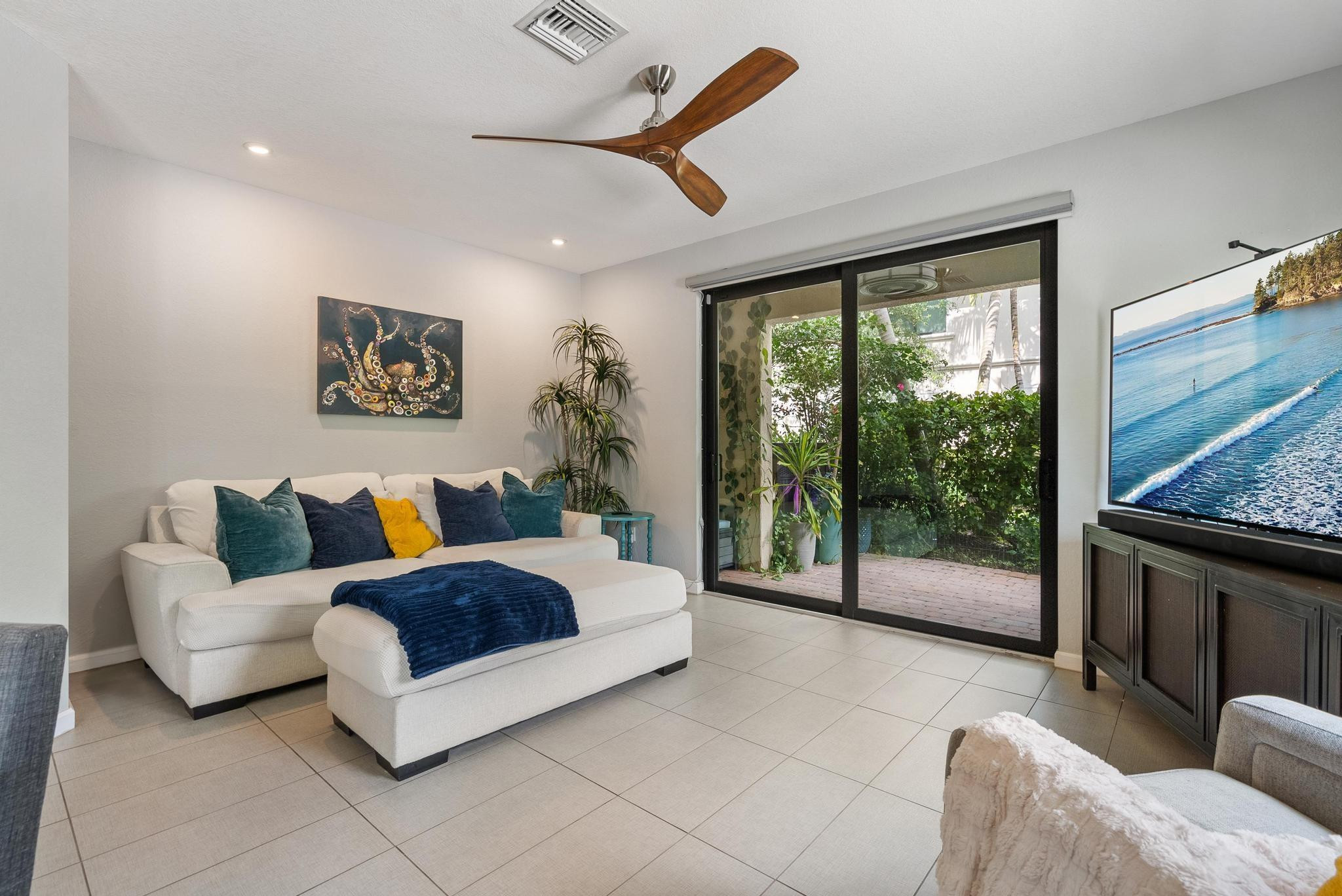 4228 N Dixie Highway 108