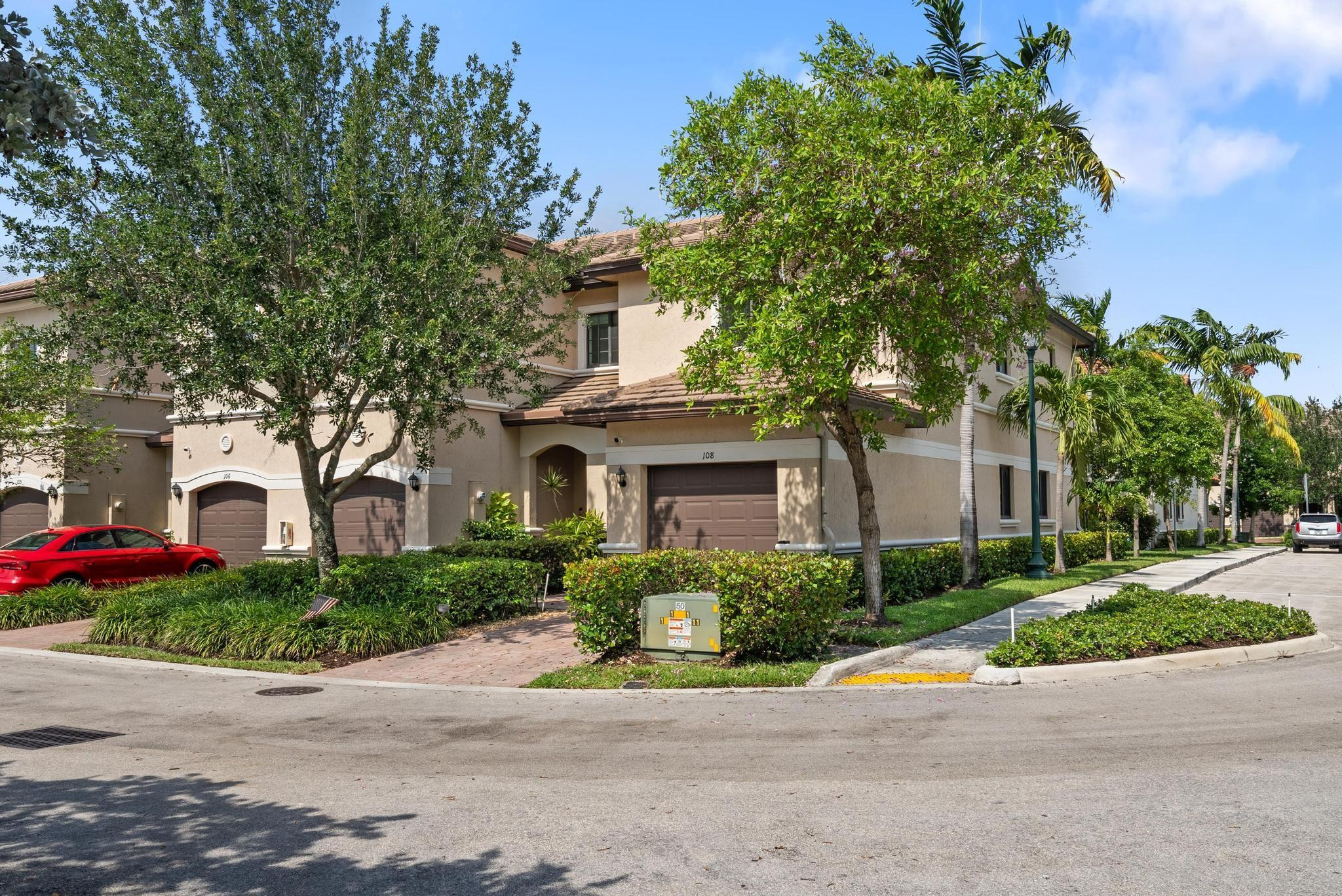 4228 N Dixie Highway 108